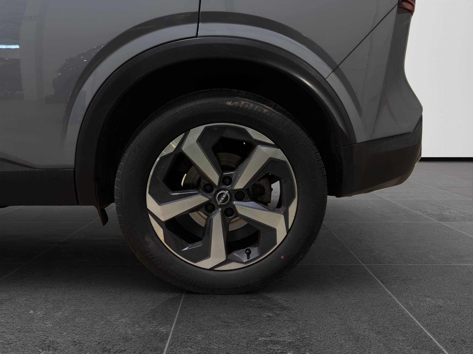 NISSAN Qashqai Qashqai 1.3 mild hybrid N-Connecta 2wd 158cv xtronic usata in pronta consegna - Brandini