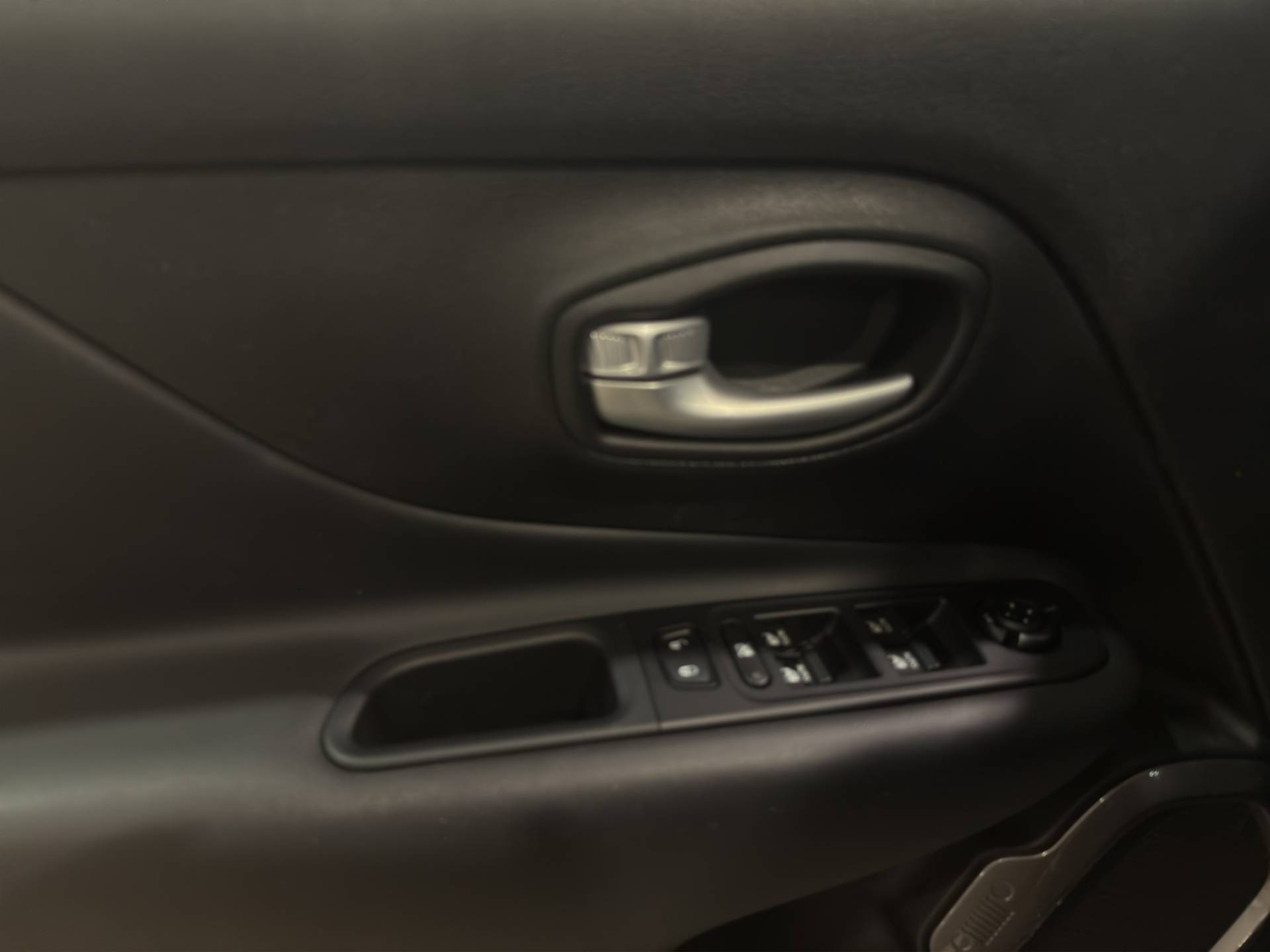 Auto Venduta - JEEP Renegade Renegade 1.5 turbo t4 mhev Summit 2wd dct usata in pronta consegna - Brandini