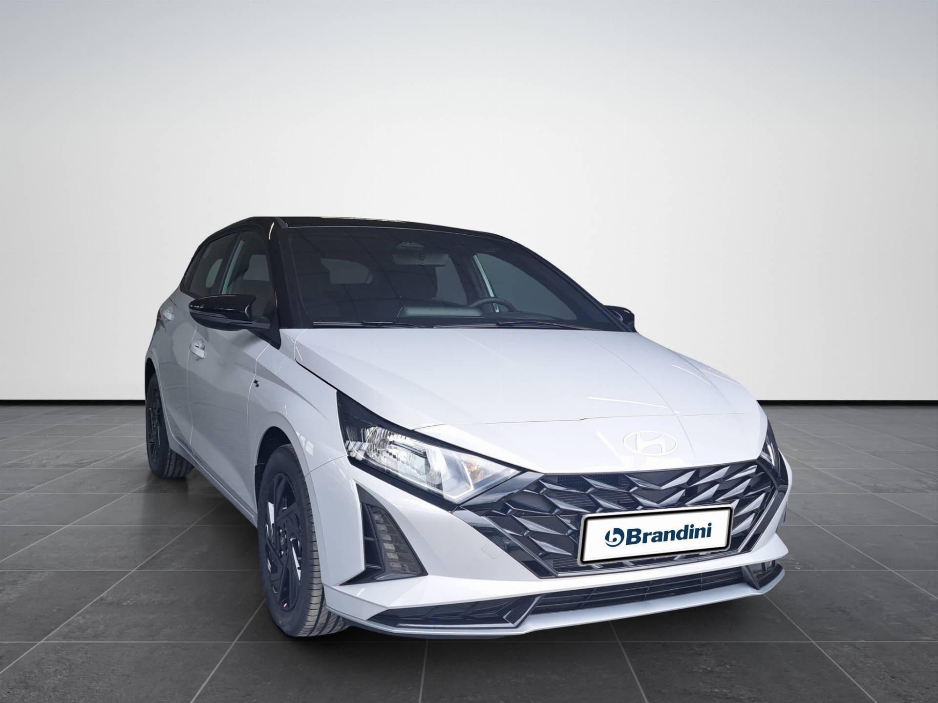 Auto Venduta - HYUNDAI I20 i20 1.0 t-gdi Dark Line 90cv mt usata in pronta consegna - Brandini