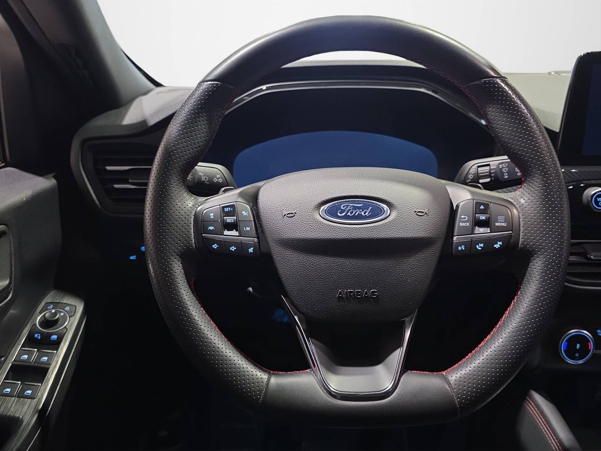 FORD Kuga Kuga 2.0 ecoblue ST-Line X 2wd 120cv auto usata in pronta consegna - Brandini