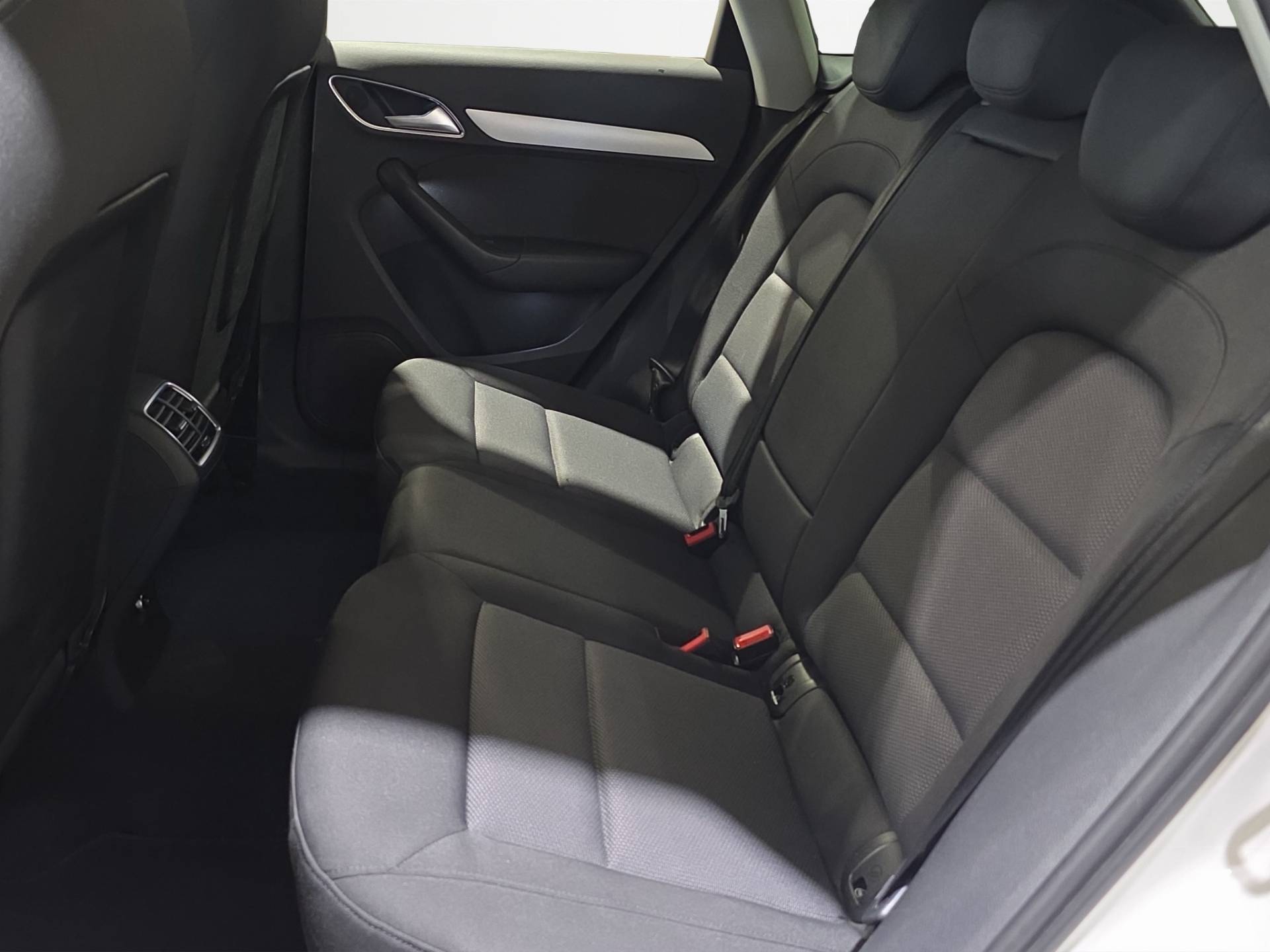 AUDI Q3 Q3 2.0 tdi Business 150cv s-tronic usata in pronta consegna - Brandini
