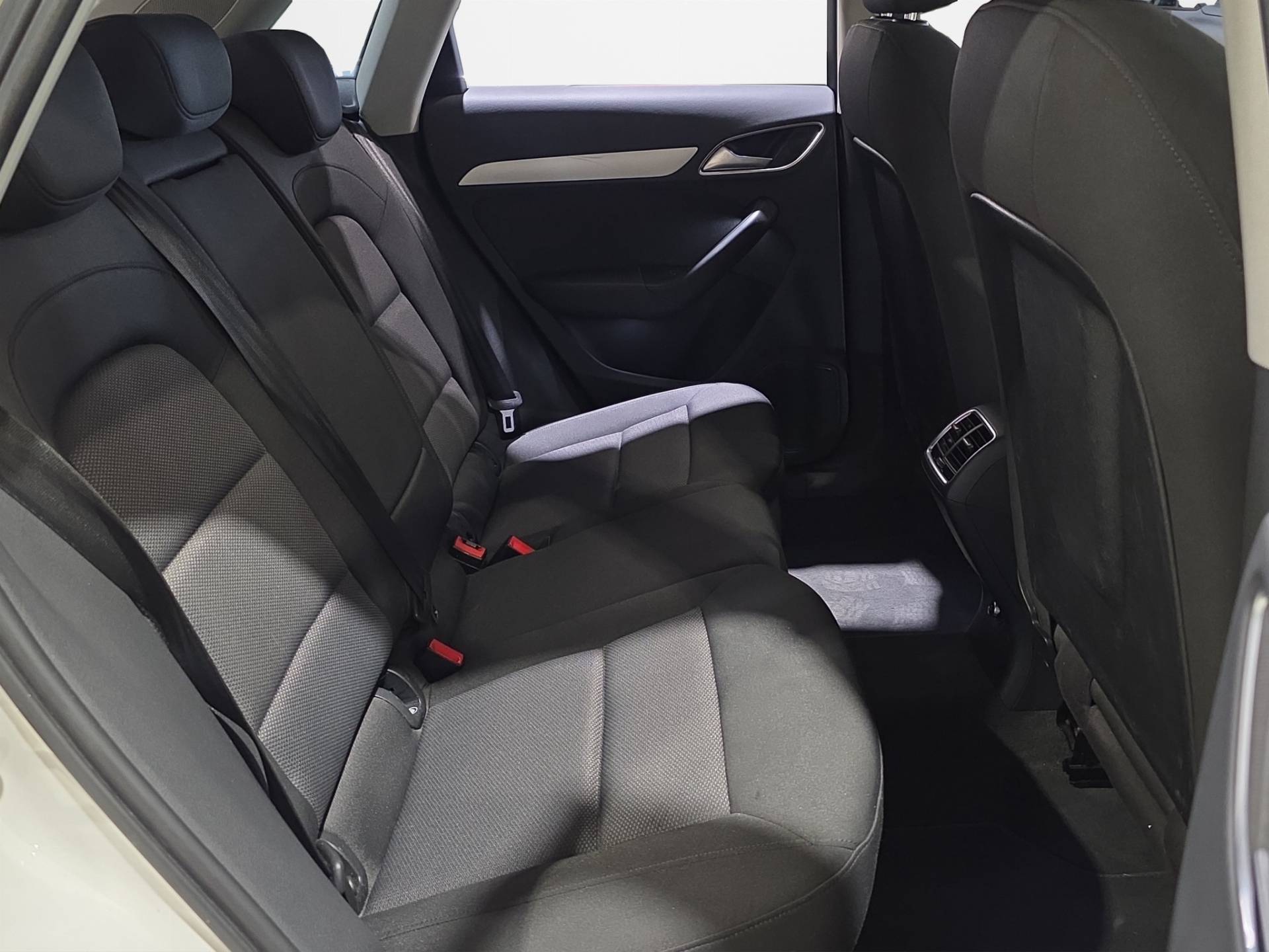 AUDI Q3 Q3 2.0 tdi Business 150cv s-tronic usata in pronta consegna - Brandini