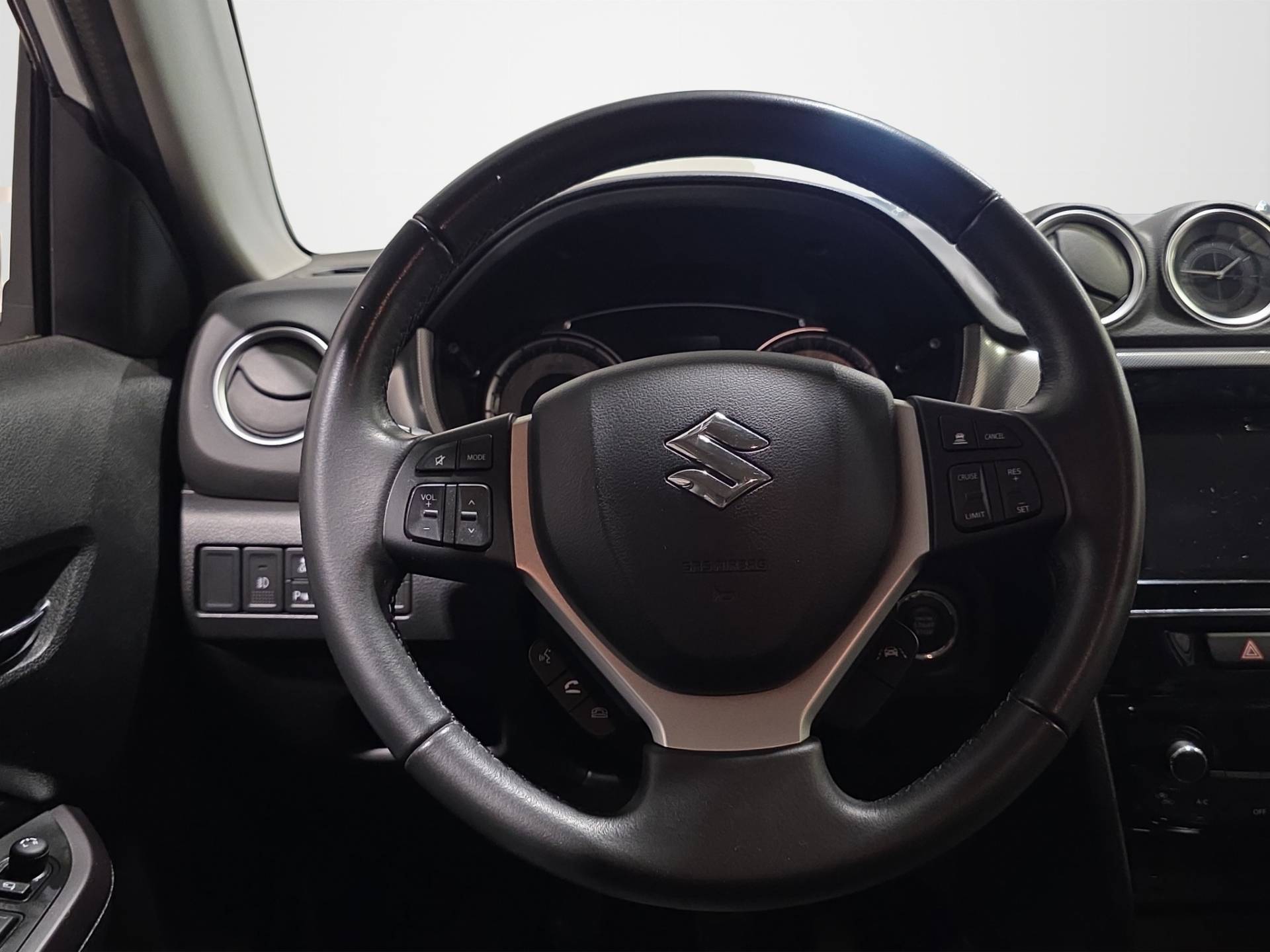Auto Venduta - SUZUKI Vitara Vitara 1.4 hybrid Easy Top 4wd allgrip usata in pronta consegna - Brandini