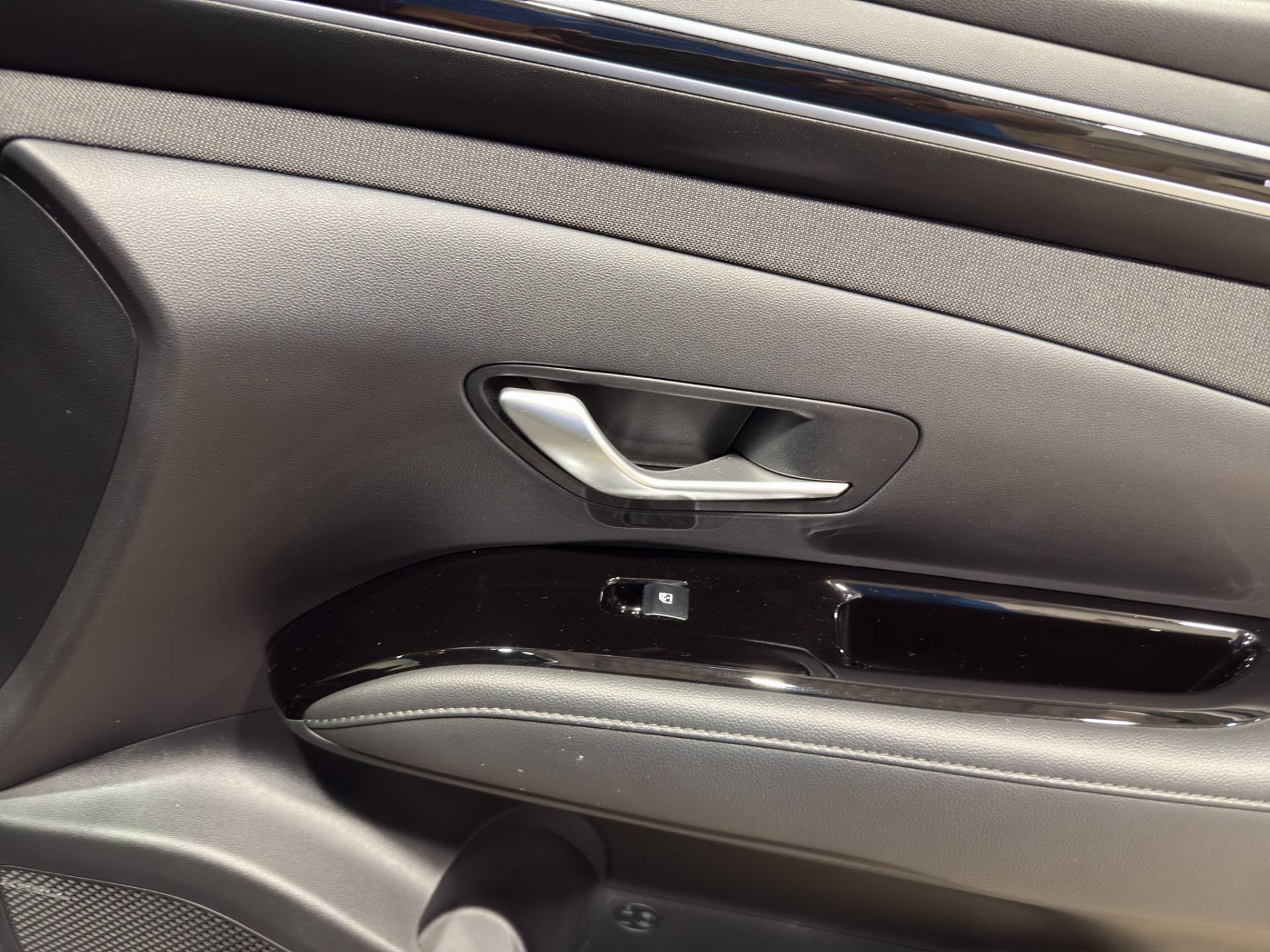 HYUNDAI Tucson Tucson 1.6 hev Exellence Lounge Pack 4wd auto usata in pronta consegna - Brandini