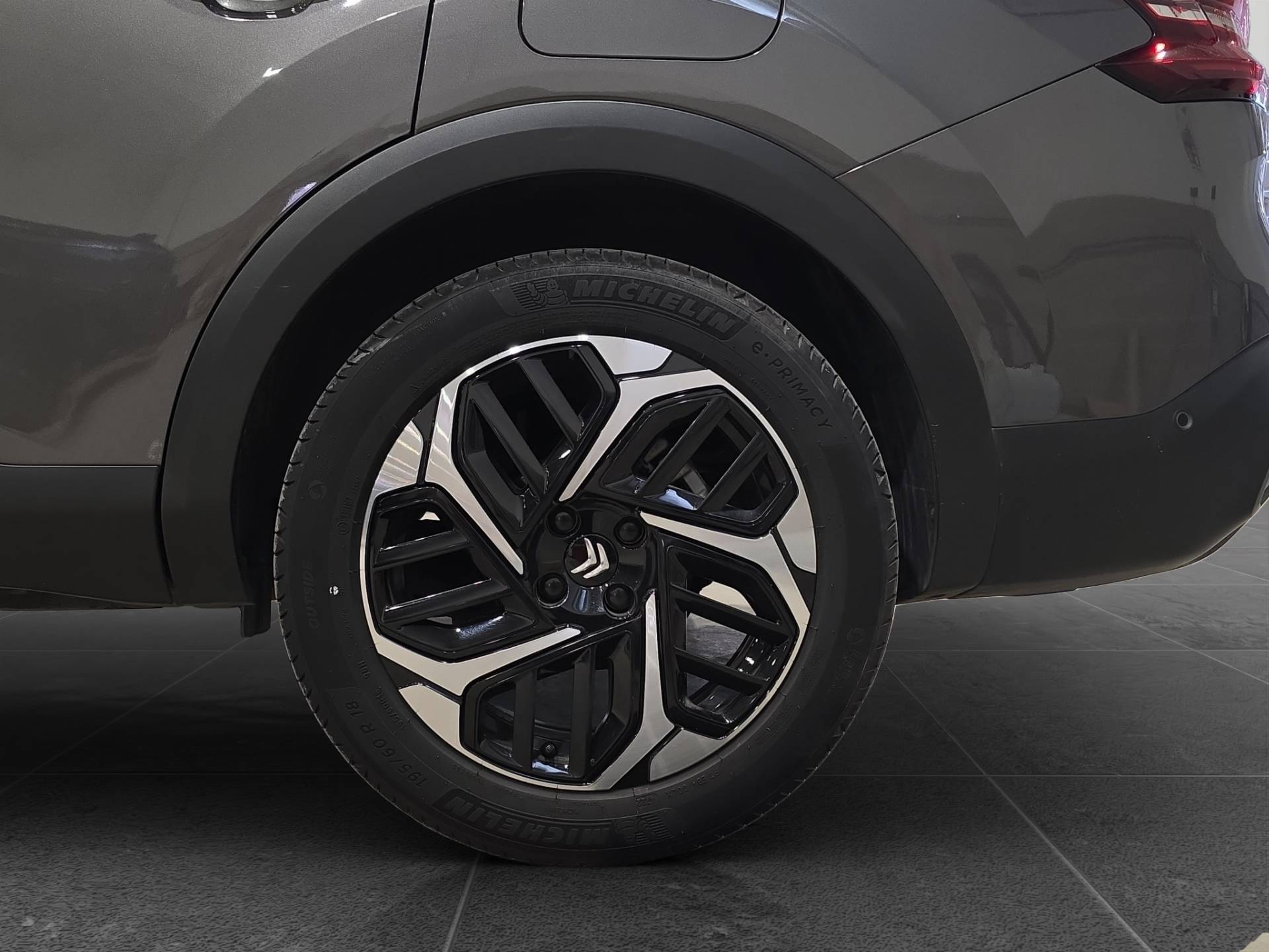 CITROEN C4 X C4 X 1.2 puretech Shine s&s 130cv eat8 usata in pronta consegna - Brandini