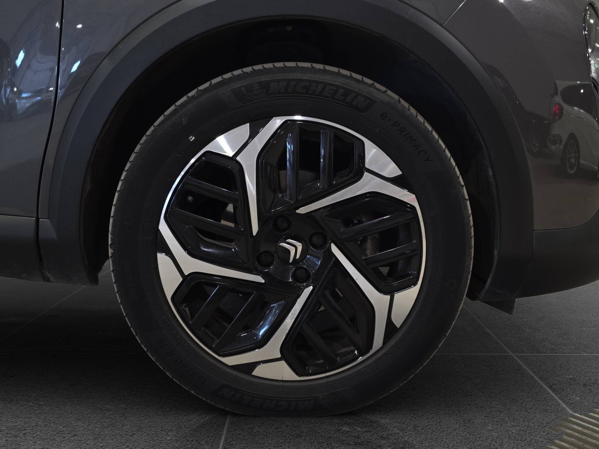 CITROEN C4 X C4 X 1.2 puretech Shine s&s 130cv eat8 usata in pronta consegna - Brandini