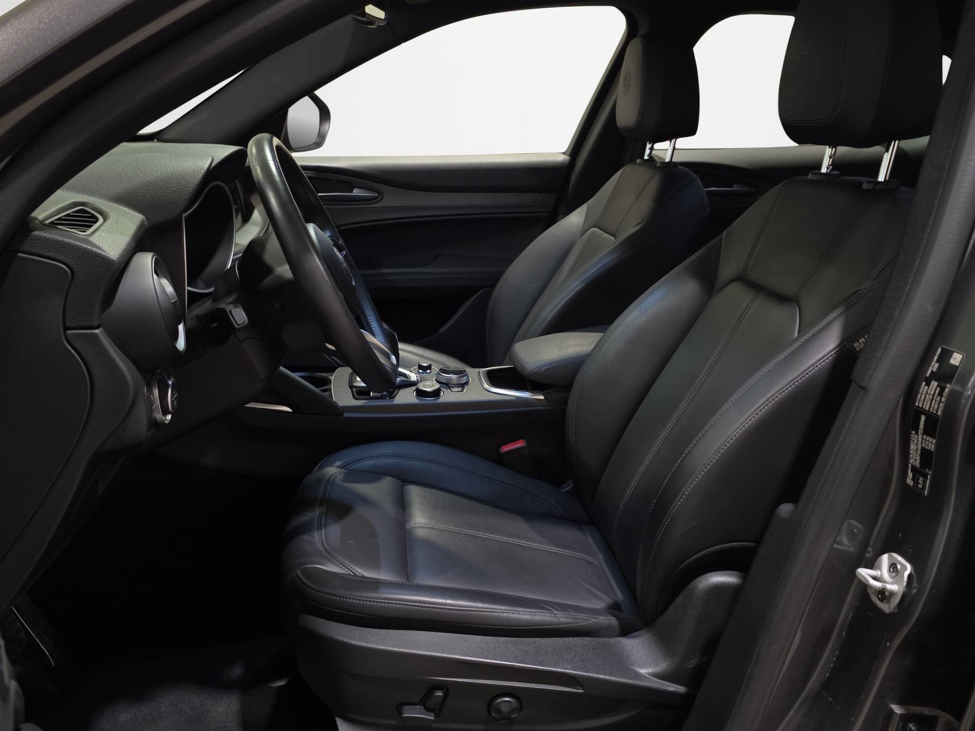 ALFA ROMEO Stelvio Stelvio 2.2 t Ti Q4 210cv auto usata in pronta consegna - Brandini