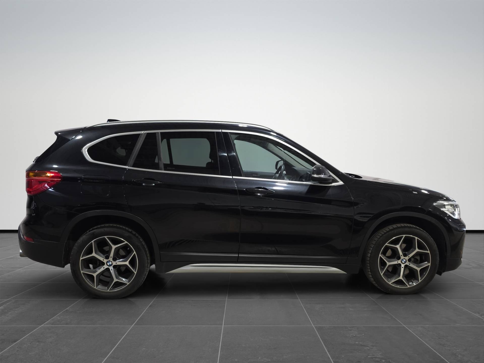 BMW X1 X1 sdrive18d xLine auto my18 usata in pronta consegna - Brandini