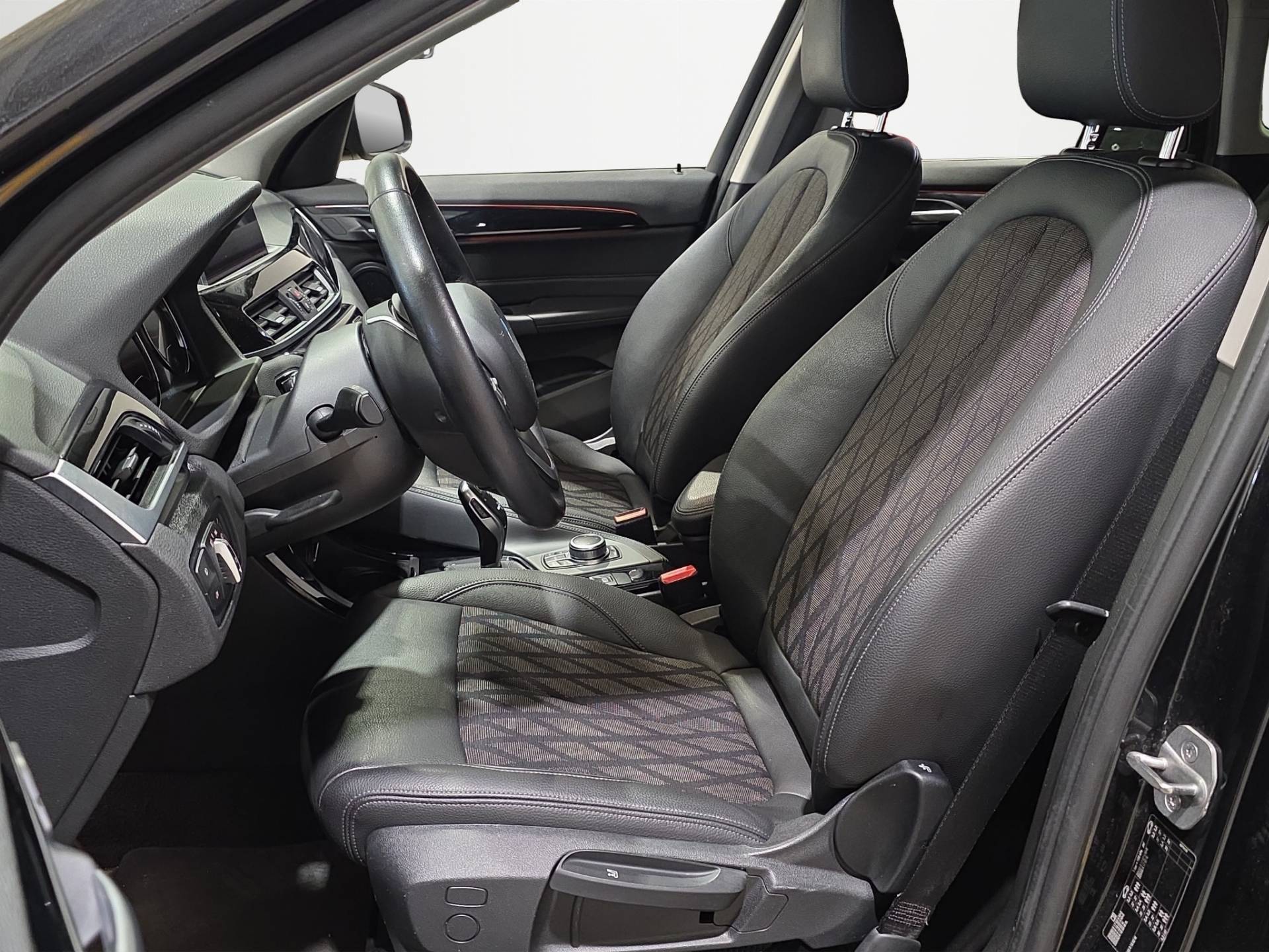 BMW X1 X1 sdrive18d xLine auto my18 usata in pronta consegna - Brandini