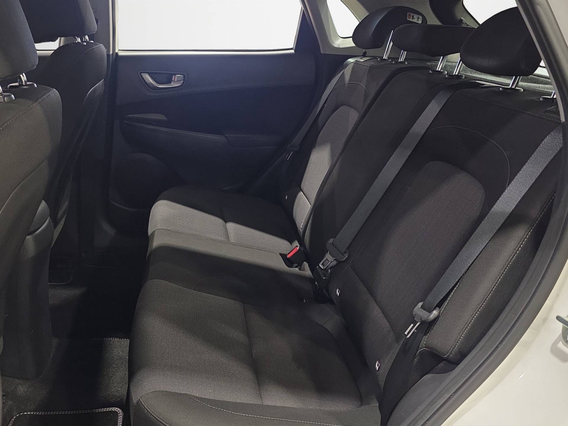 HYUNDAI Kona Kona 1.6 gdi hev Xtech 2wd 141cv dct usata in pronta consegna - Brandini