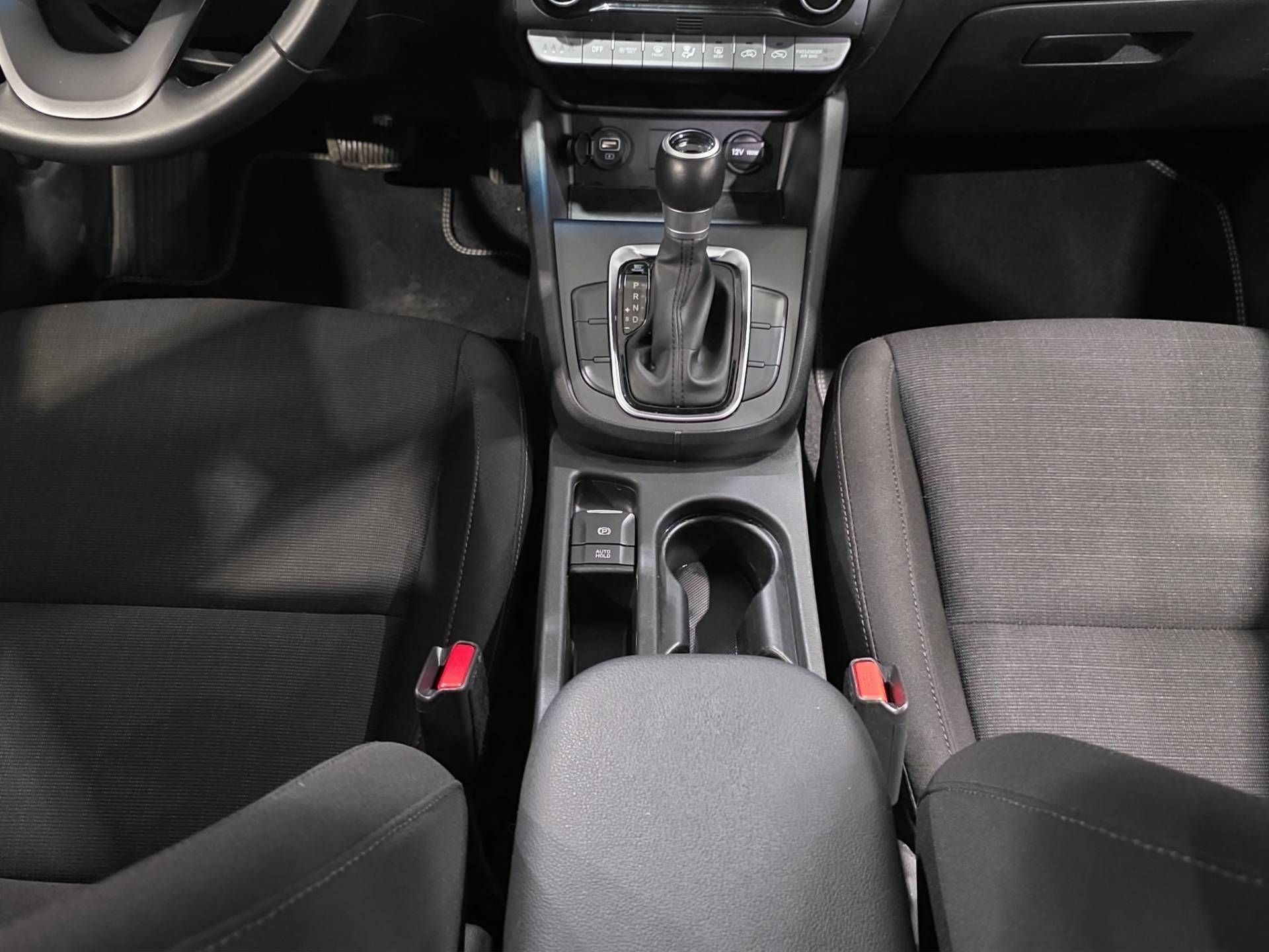 HYUNDAI Kona Kona 1.6 gdi hev Xtech 2wd 141cv dct usata in pronta consegna - Brandini