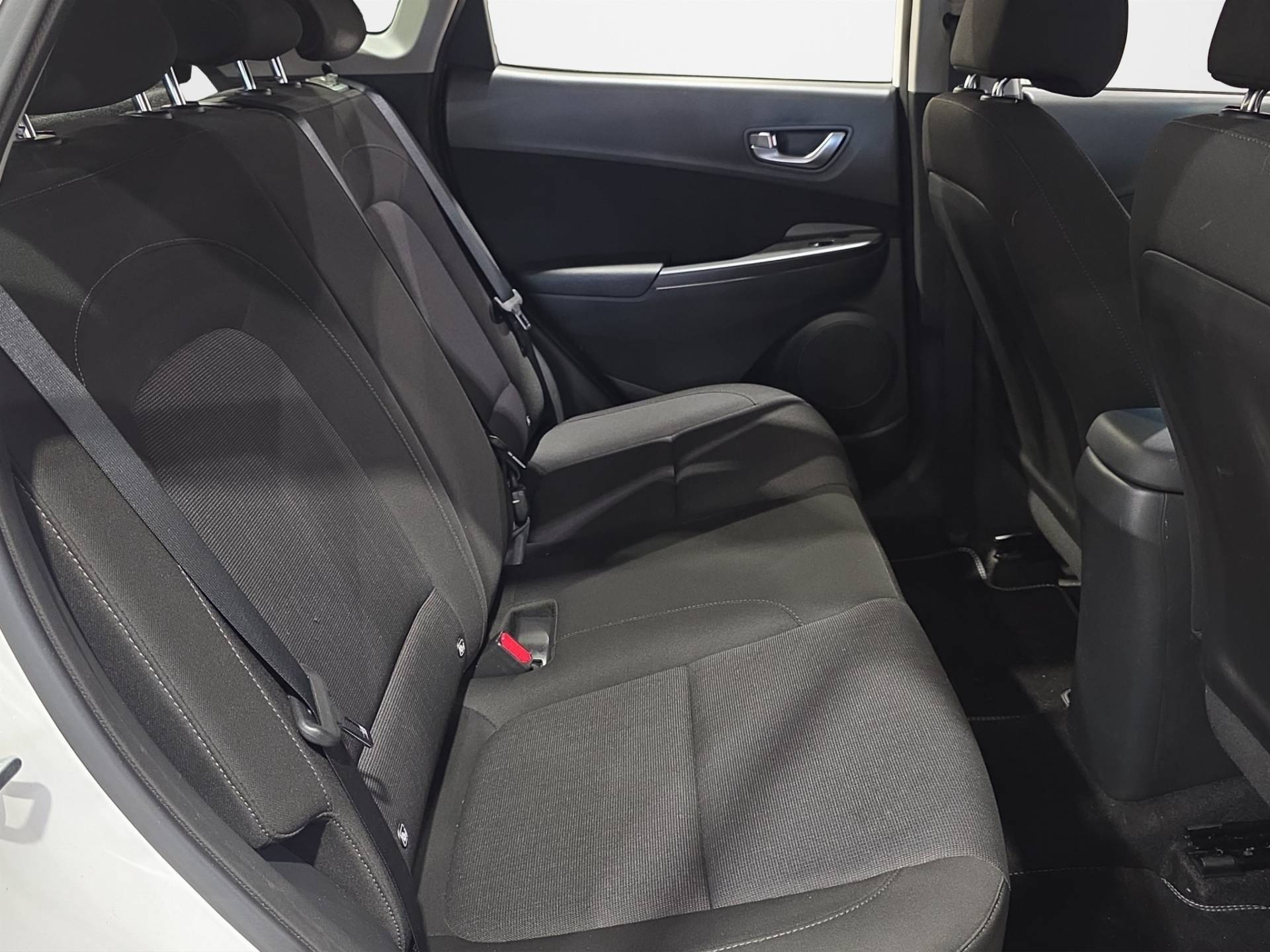 HYUNDAI Kona Kona 1.6 gdi hev Xtech 2wd 141cv dct usata in pronta consegna - Brandini
