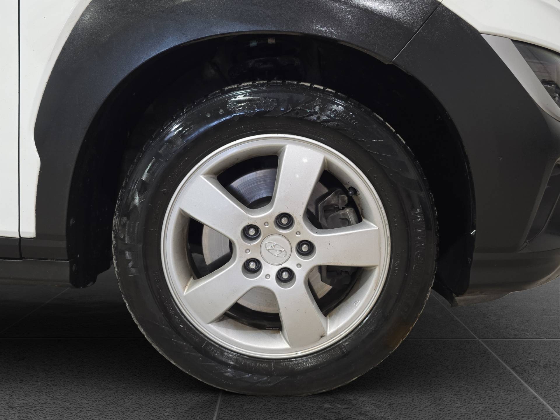 HYUNDAI Kona Kona 1.6 gdi hev Xtech 2wd 141cv dct usata in pronta consegna - Brandini