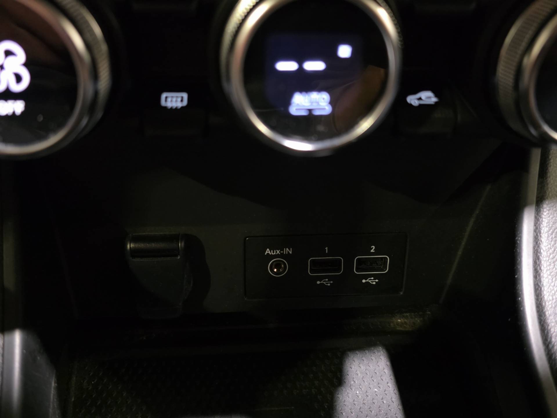 RENAULT Captur Captur 1.6 hybrid Techno E-Tech 145cv auto usata in pronta consegna - Brandini