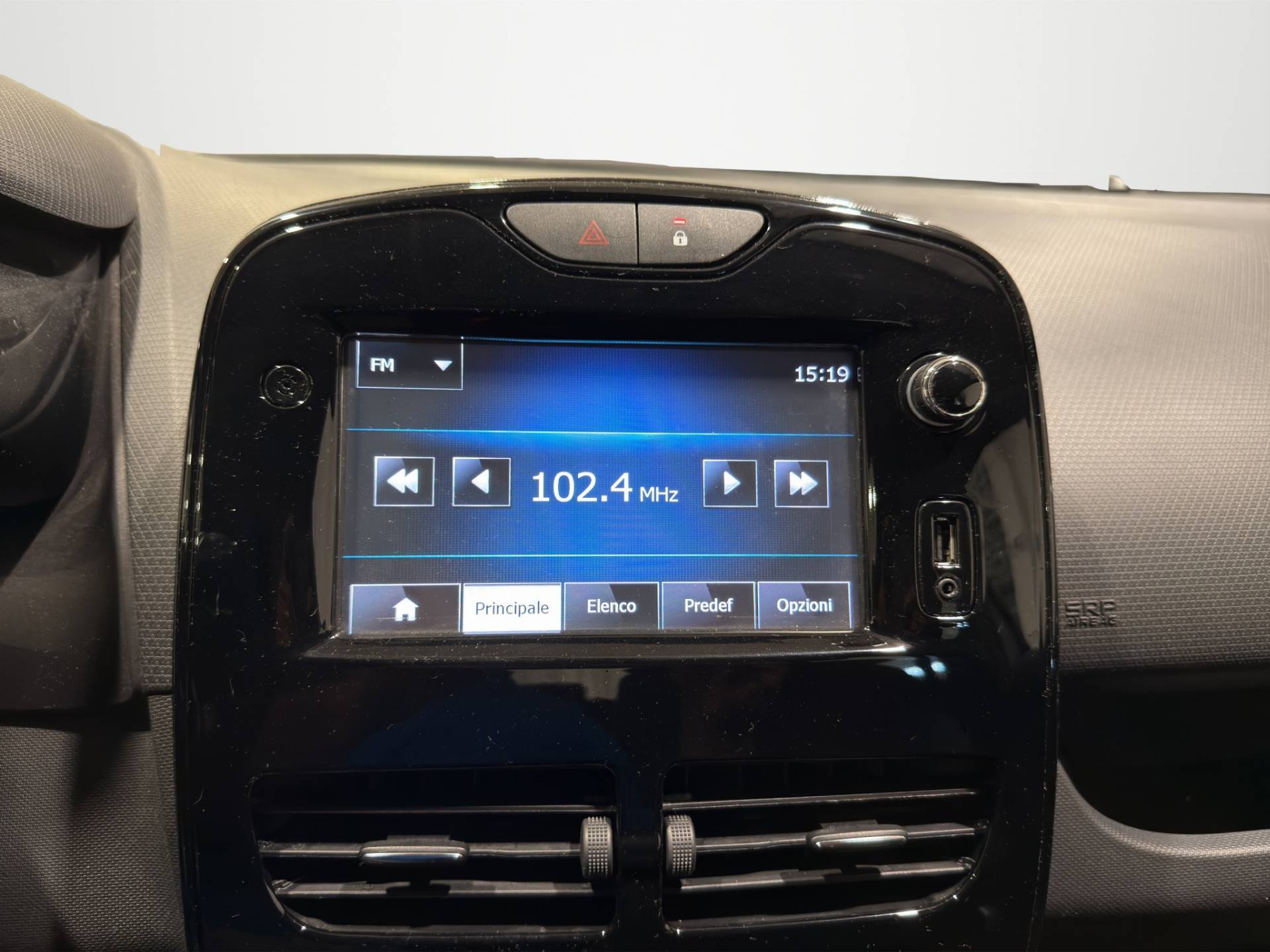 RENAULT Clio Clio Sporter 1.2 Life (wave) 75cv E6 usata in pronta consegna - Brandini