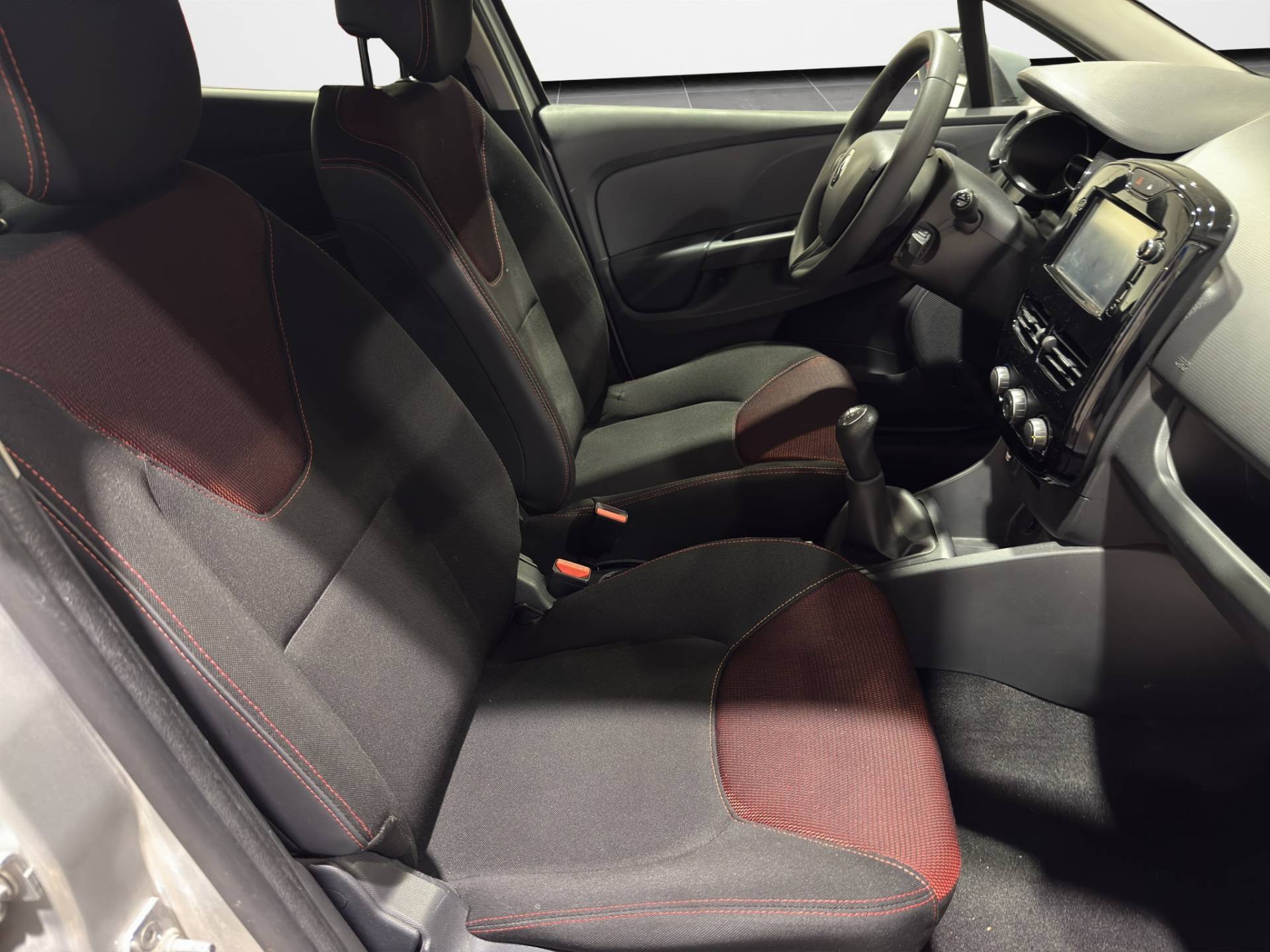 RENAULT Clio Clio Sporter 1.2 Life (wave) 75cv E6 usata in pronta consegna - Brandini