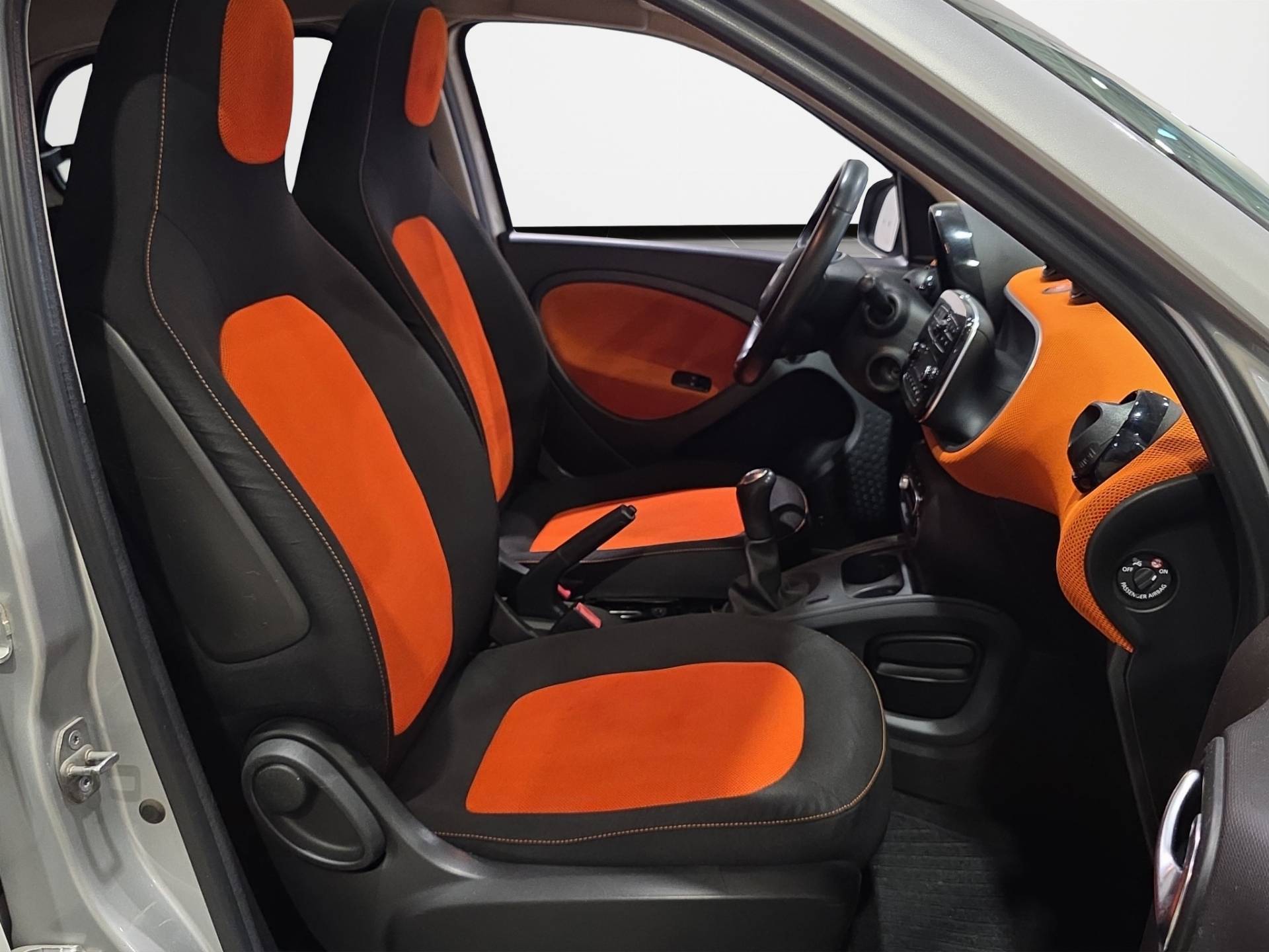 Auto Venduta - SMART Forfour Forfour 1.0 Passion 71cv usata in pronta consegna - Brandini