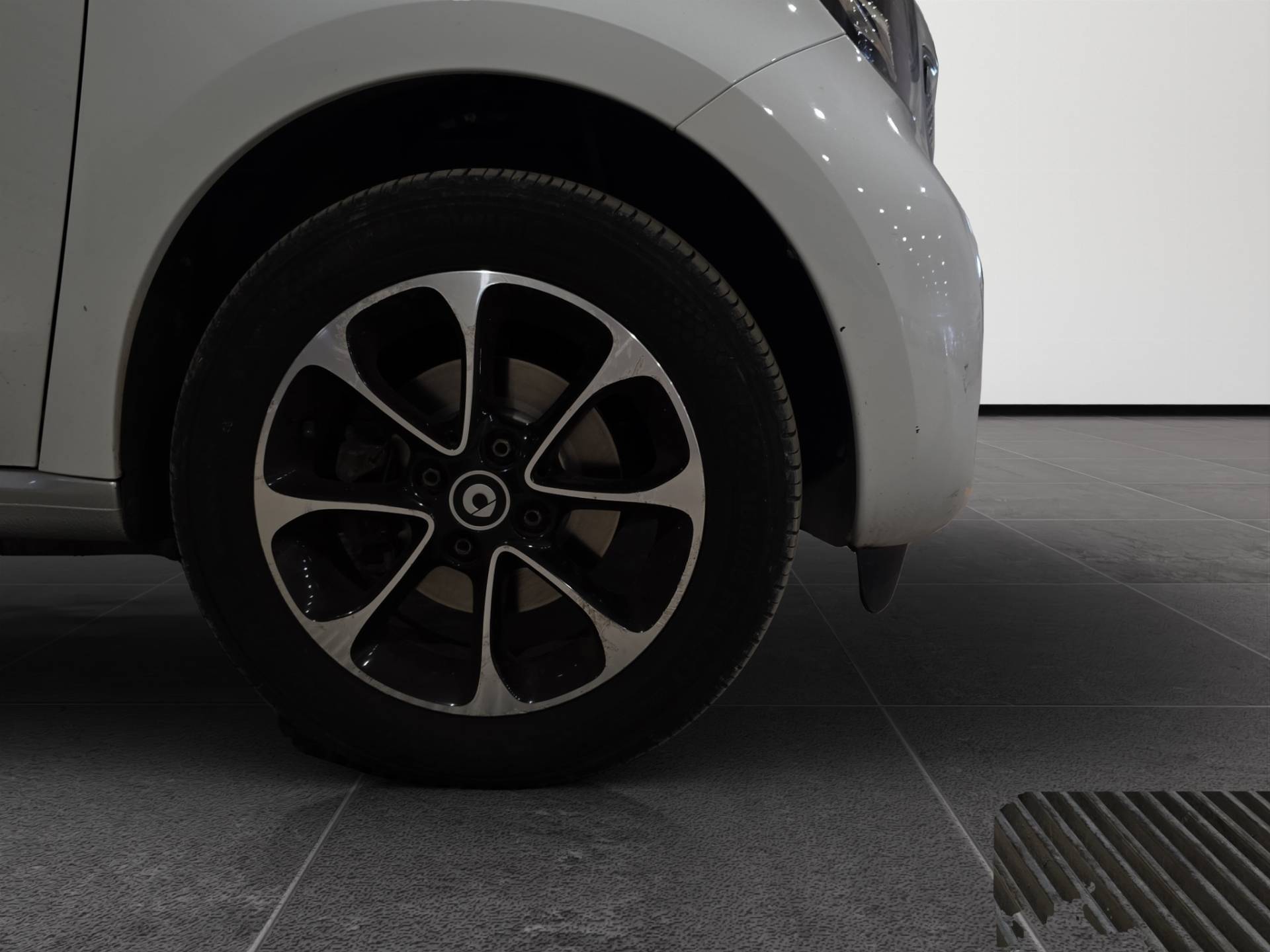 Auto Venduta - SMART Forfour Forfour 1.0 Passion 71cv usata in pronta consegna - Brandini