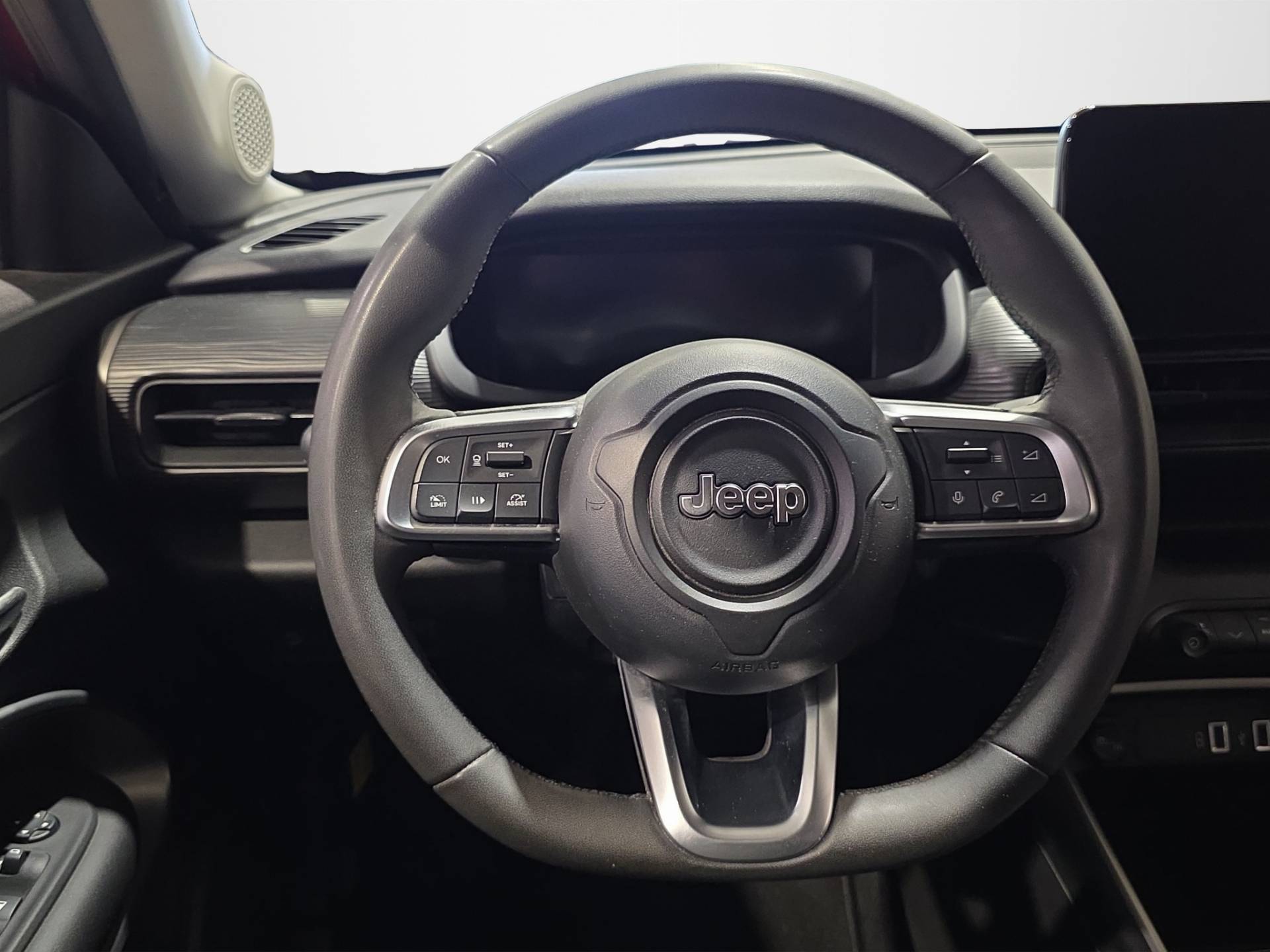 JEEP Avenger Avenger 1.2 turbo Altitude fwd 100cv usata in pronta consegna - Brandini