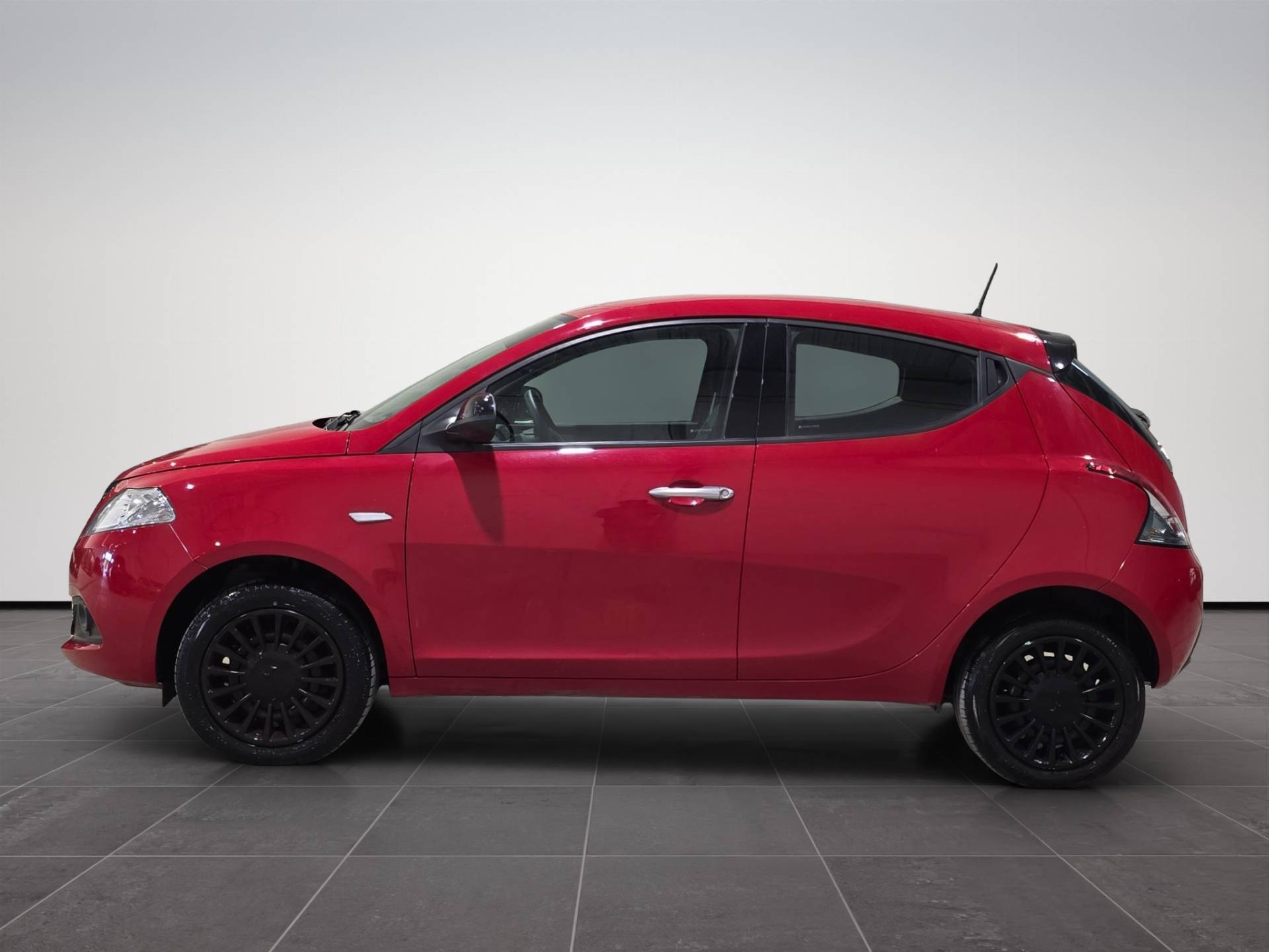 LANCIA Ypsilon Ypsilon 1.0 firefly hybrid Silver Plus s&s 70cv usata in pronta consegna - Brandini