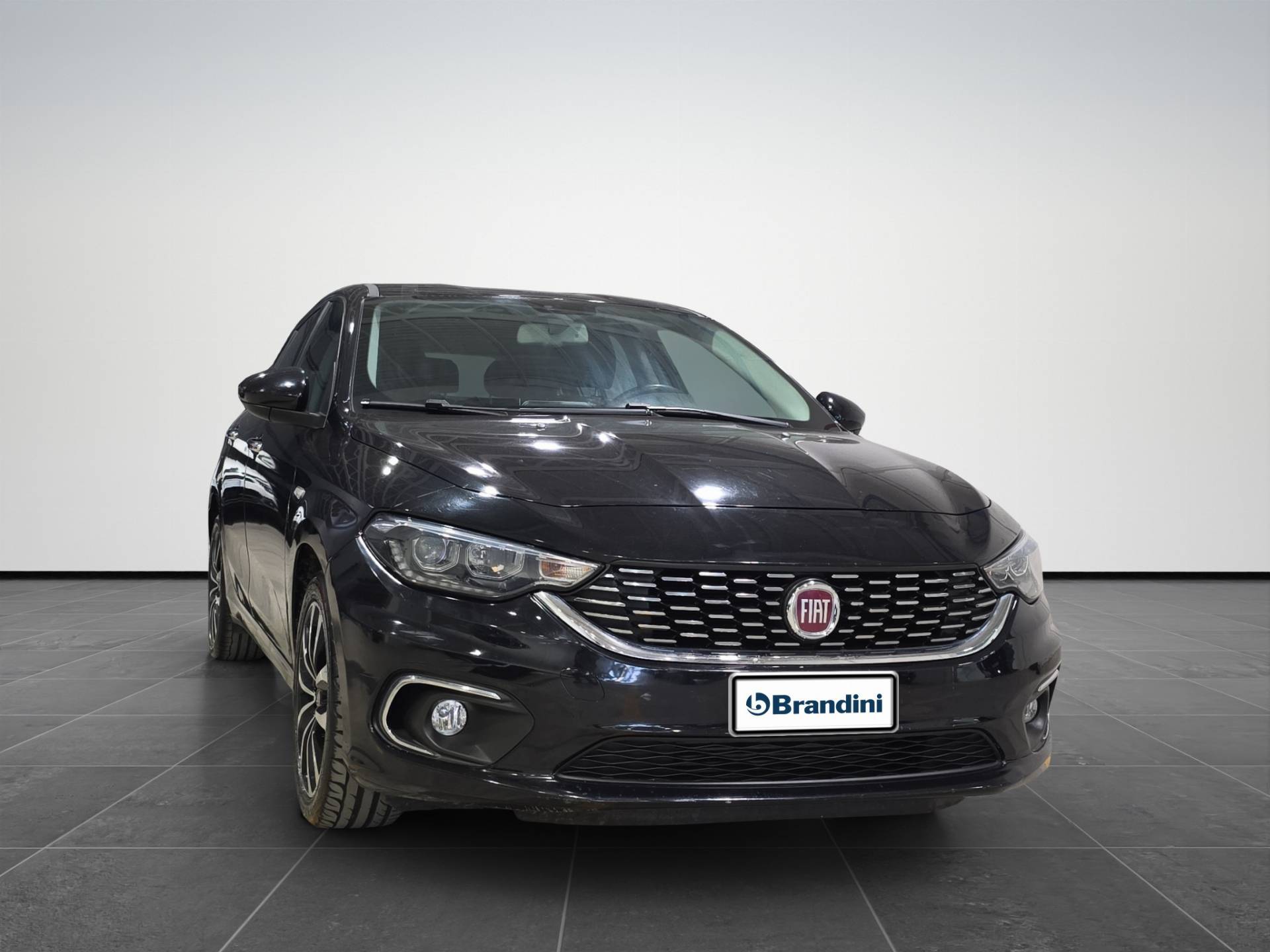 FIAT Tipo Tipo 5p 1.4 tjt Lounge s&s 120cv my19 usata in pronta consegna - Brandini