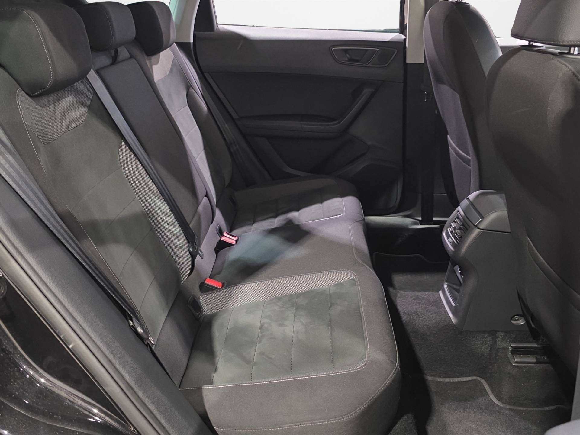 SEAT Ateca Ateca 1.6 tdi Black Edition dsg usata in pronta consegna - Brandini