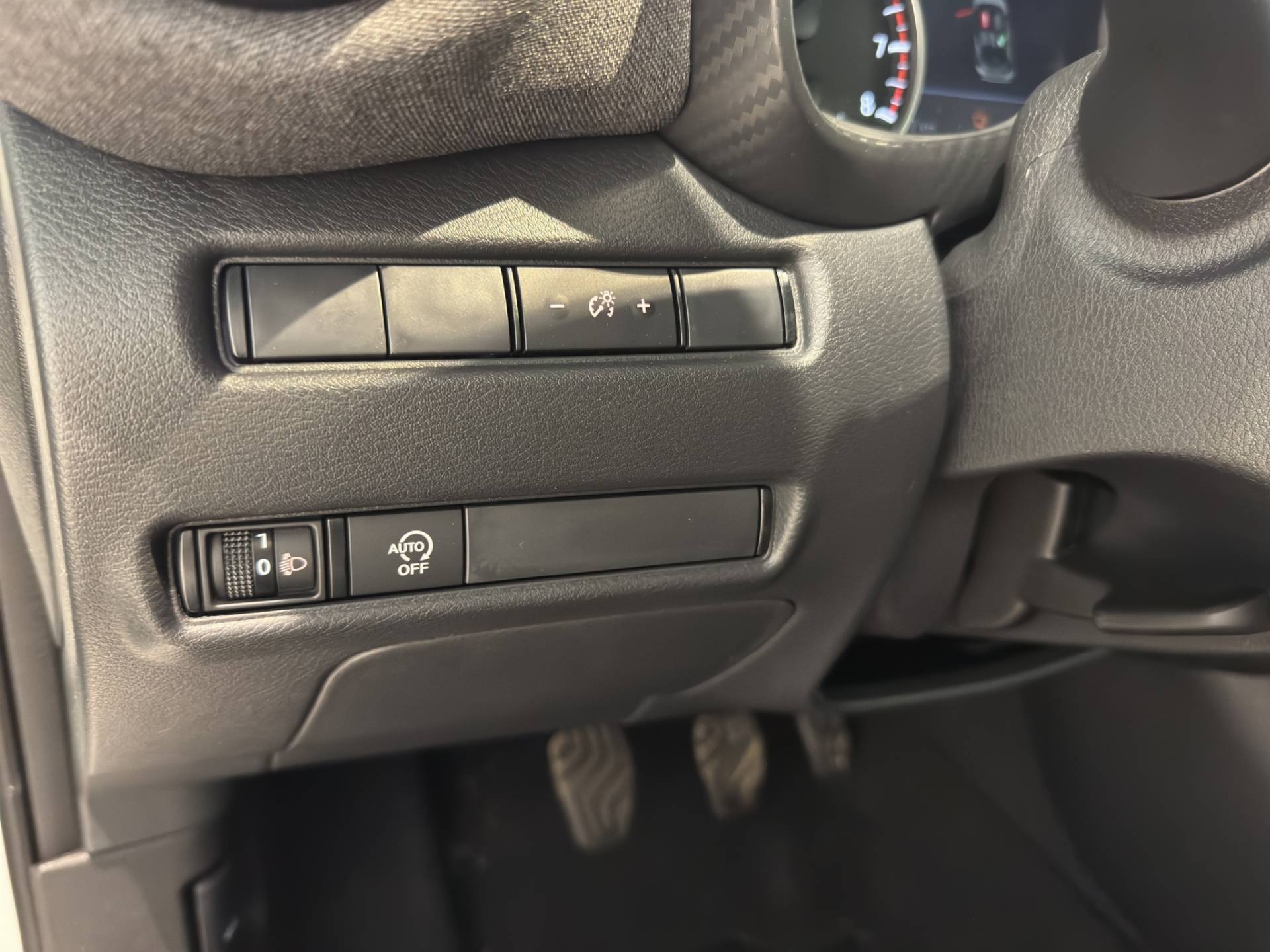 NISSAN Juke Juke 1.0 dig-t Acenta 114cv usata in pronta consegna - Brandini