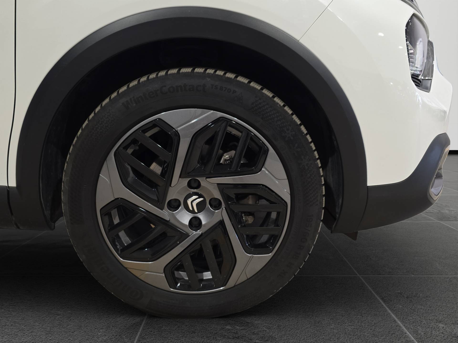 CITROEN C4 C4 1.5 bluehdi Shine s&s 130cv eat8 usata in pronta consegna - Brandini