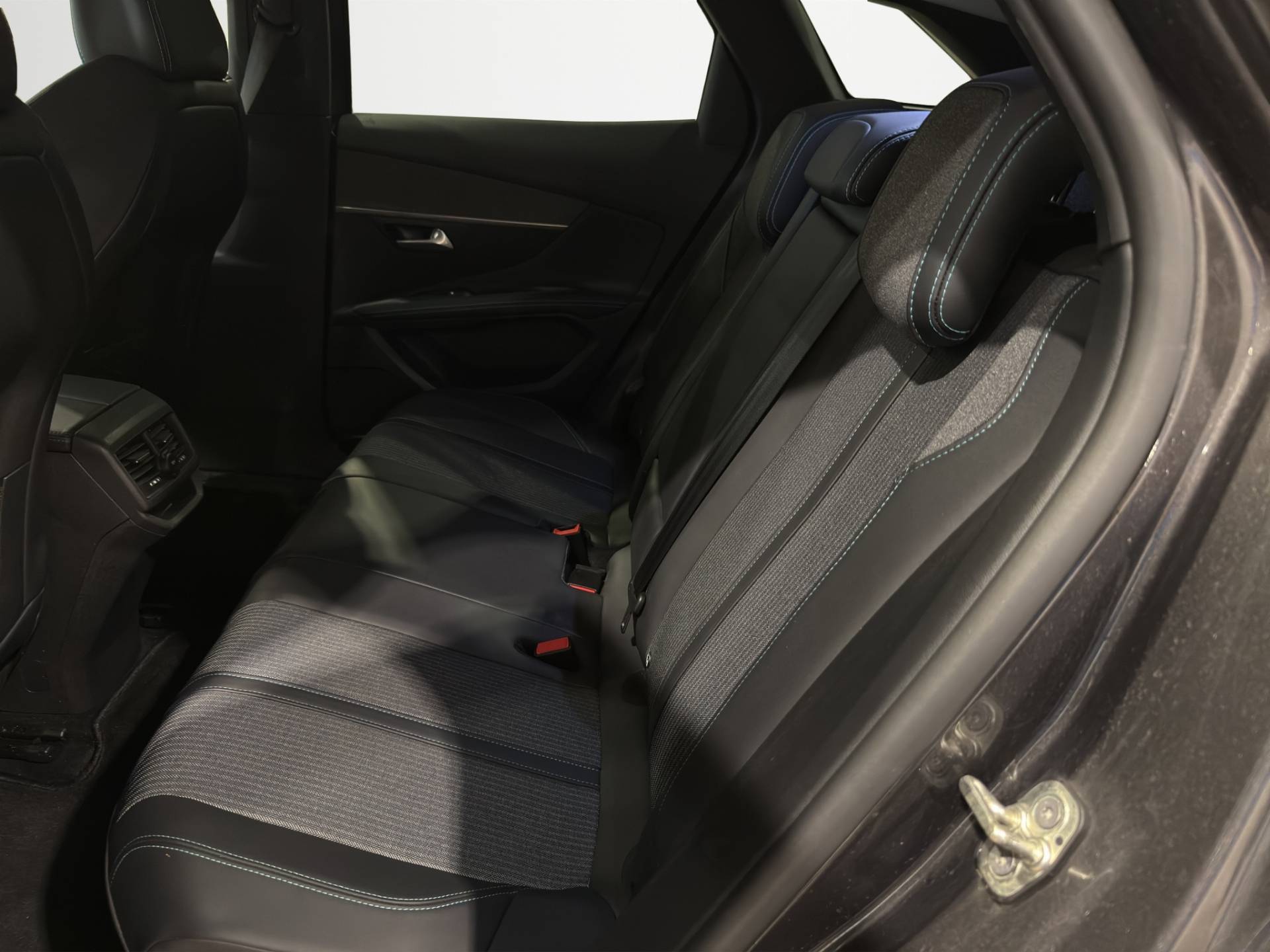 Auto Venduta - PEUGEOT 3008 3008 1.2 puretech t. Allure Pack s&s 130cv eat8 usata in pronta consegna - Brandini