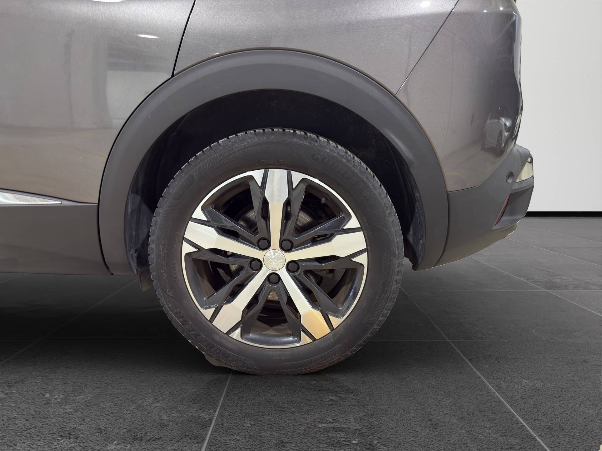 Auto Venduta - PEUGEOT 3008 3008 1.2 puretech t. Allure Pack s&s 130cv eat8 usata in pronta consegna - Brandini