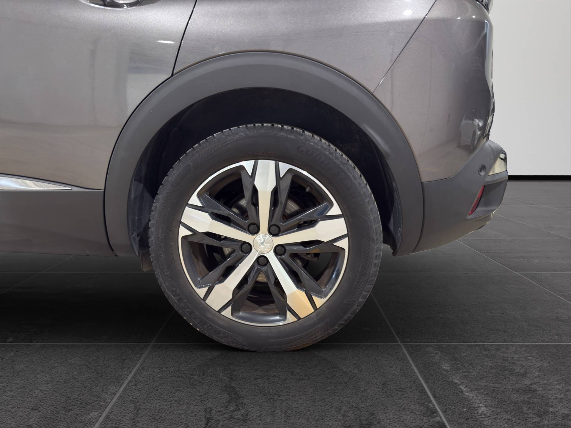 Auto Venduta - PEUGEOT 3008 3008 1.2 puretech t. Allure Pack s&s 130cv eat8 usata in pronta consegna - Brandini