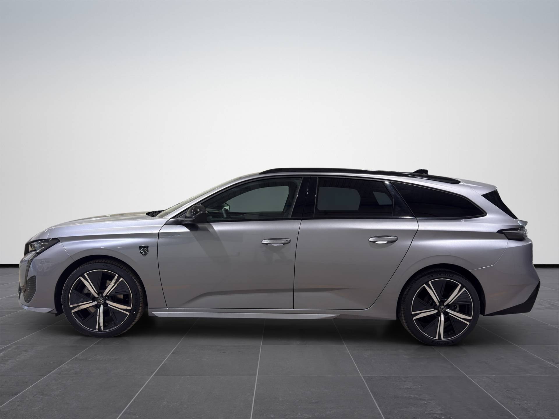 PEUGEOT 308 308 SW 1.2 hybrid GT 136cv e-dcs 6 usata in pronta consegna - Brandini