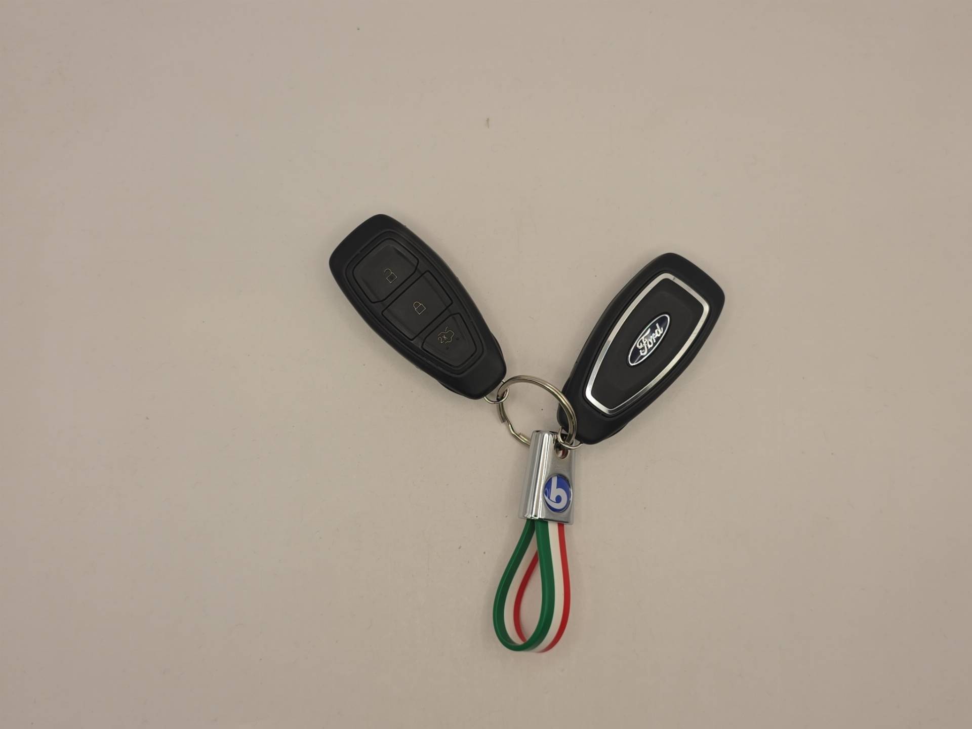 FORD Kuga Kuga 2.5 phev ST-Line X 2wd 225cv e-shifter usata in pronta consegna - Brandini