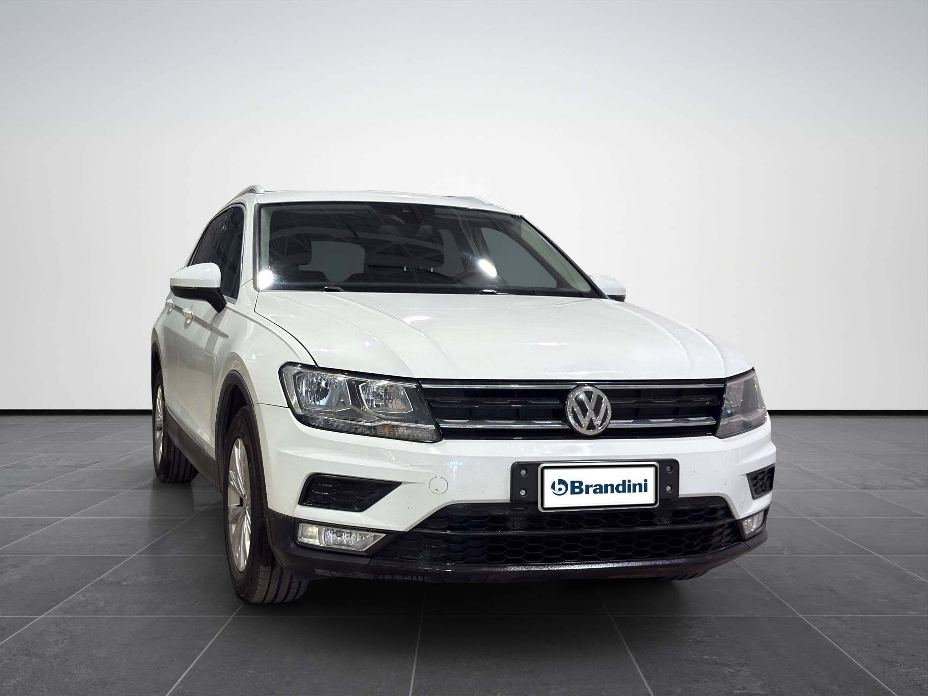 VOLKSWAGEN Tiguan Tiguan 1.4 tsi Business 125cv usata in pronta consegna - Brandini