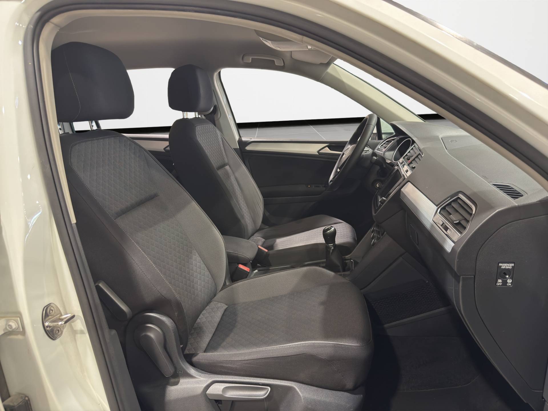 VOLKSWAGEN Tiguan Tiguan 1.4 tsi Business 125cv usata in pronta consegna - Brandini