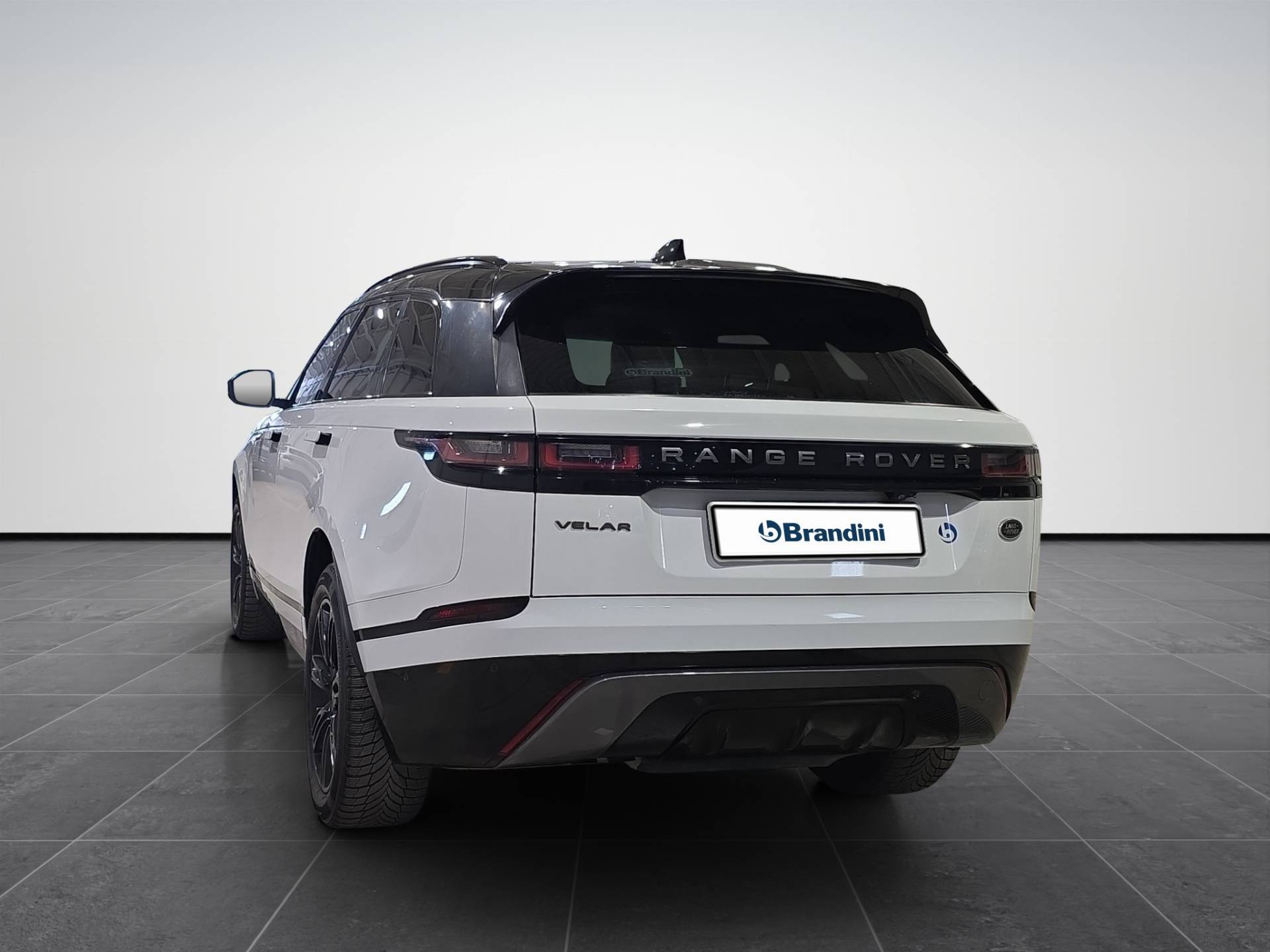 LAND ROVER Range Rover Velar Velar 2.0 i4 R-Dynamic HSE 240cv auto usata in pronta consegna - Brandini
