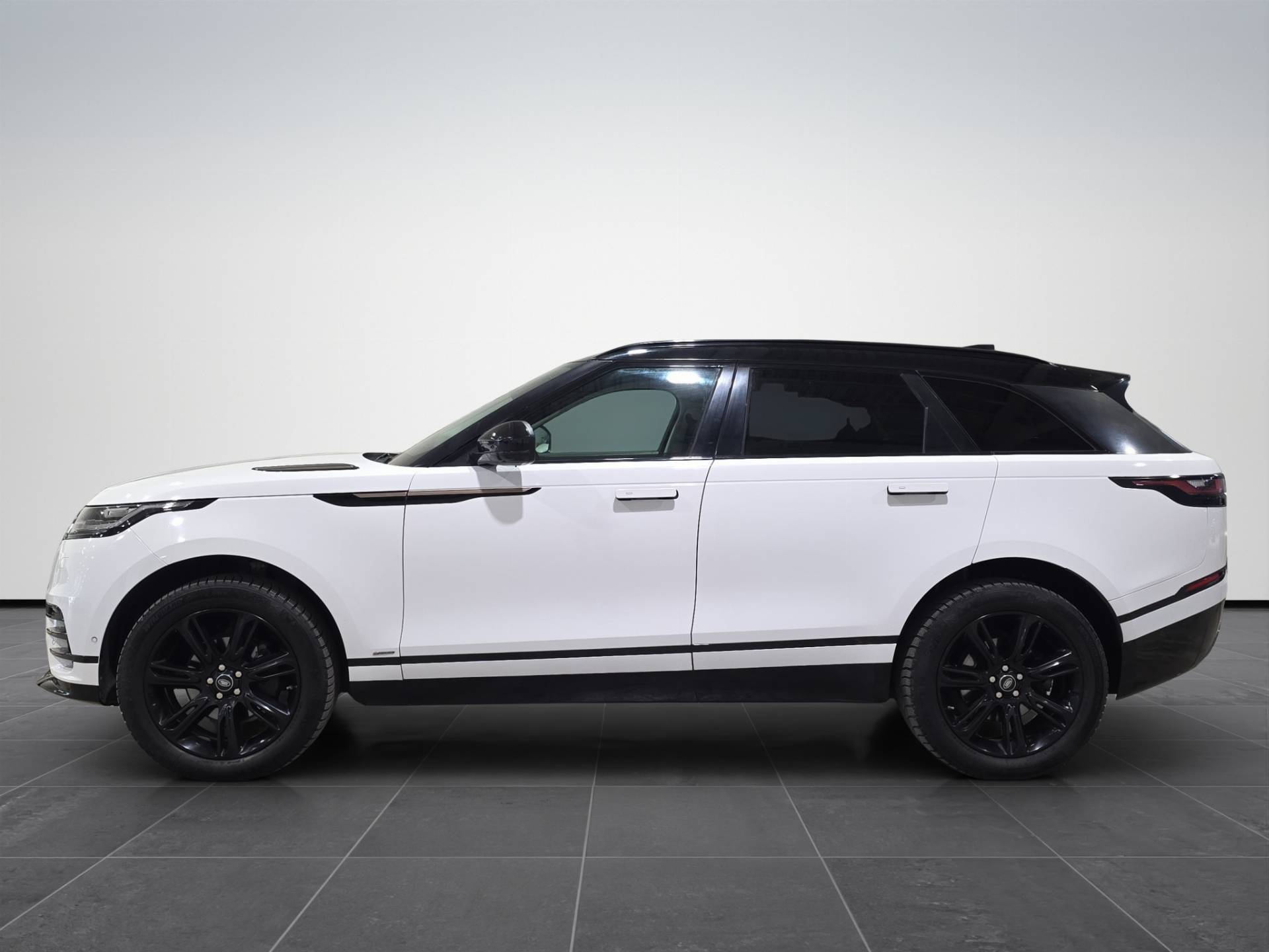 LAND ROVER Range Rover Velar Velar 2.0 i4 R-Dynamic HSE 240cv auto usata in pronta consegna - Brandini