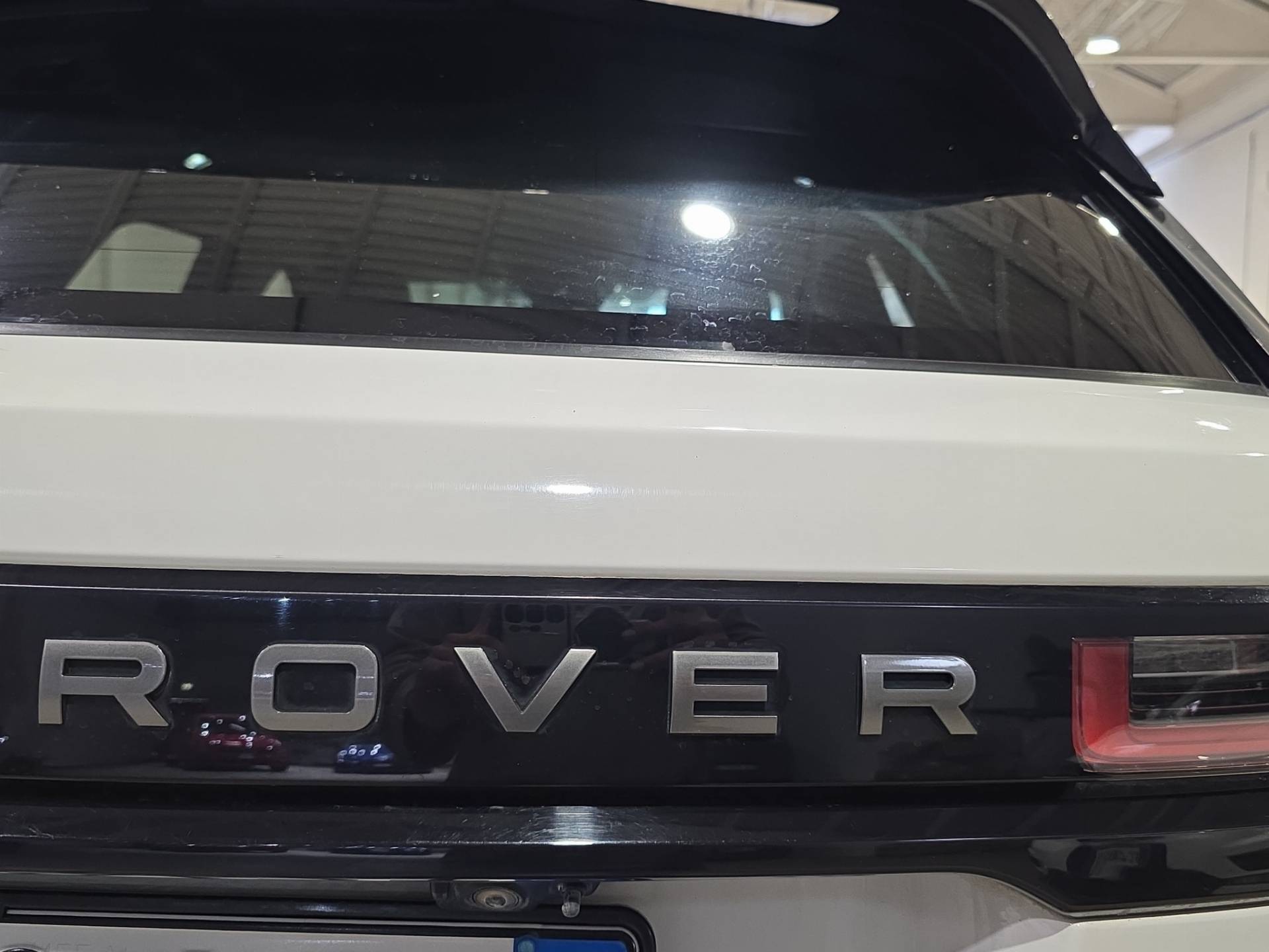 LAND ROVER Range Rover Velar Velar 2.0 i4 R-Dynamic HSE 240cv auto usata in pronta consegna - Brandini