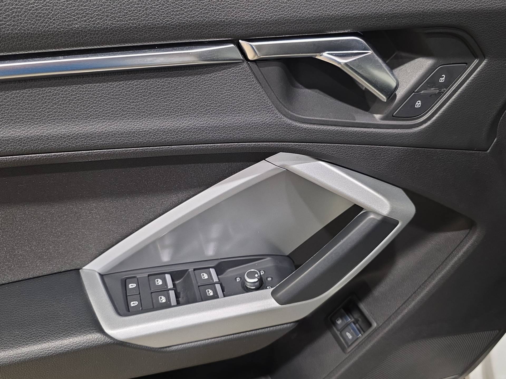 AUDI Q3 Q3 45 1.4 tfsi e Business s-tronic usata in pronta consegna - Brandini