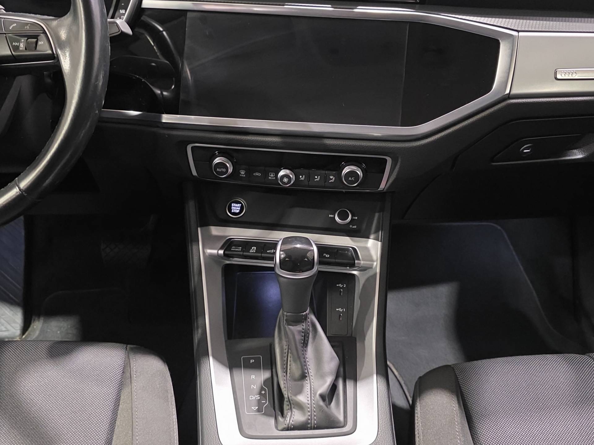 AUDI Q3 Q3 45 1.4 tfsi e Business s-tronic usata in pronta consegna - Brandini