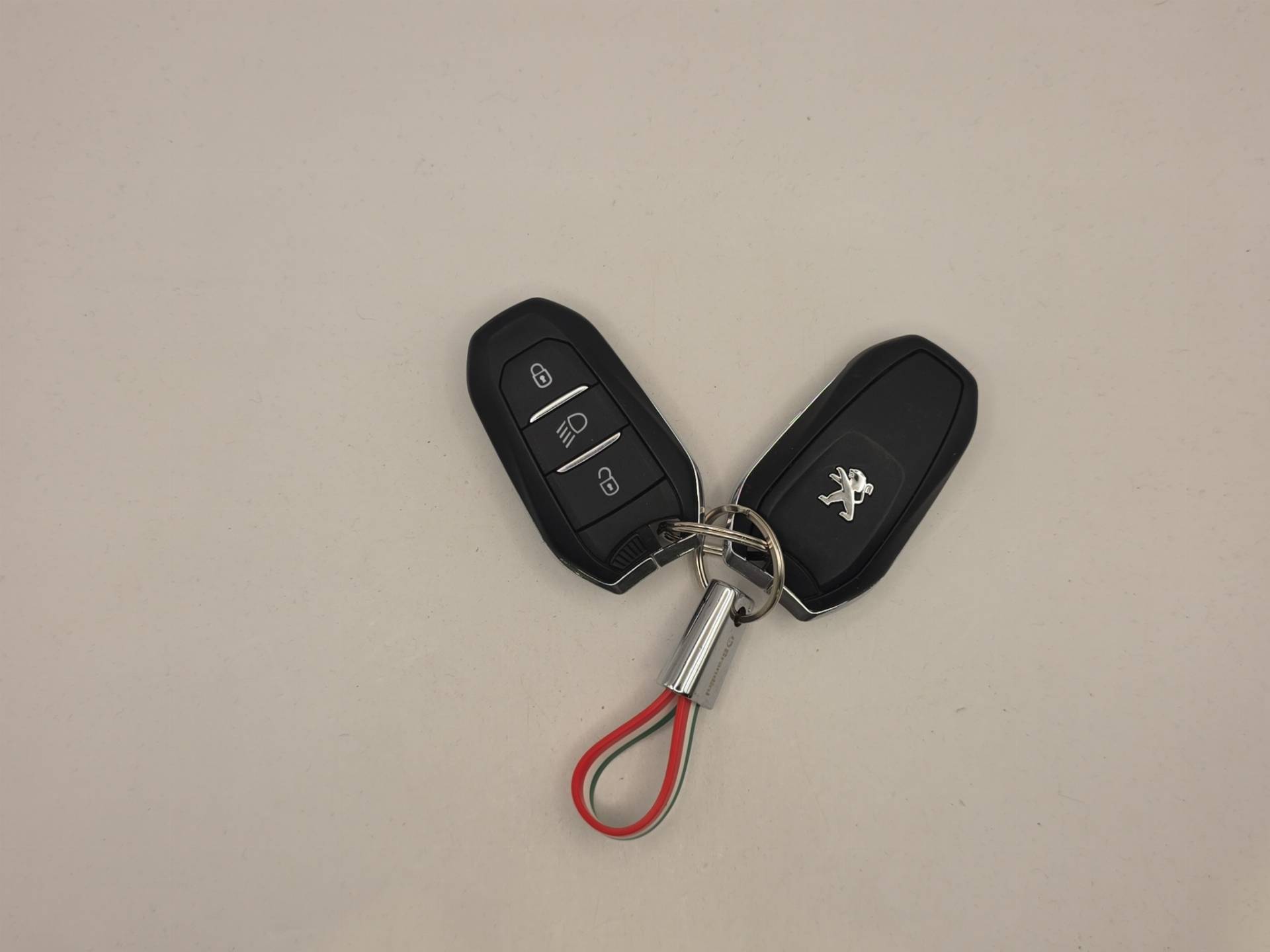 PEUGEOT 2008 2008 1.5 bluehdi GT s&s 110cv usata in pronta consegna - Brandini