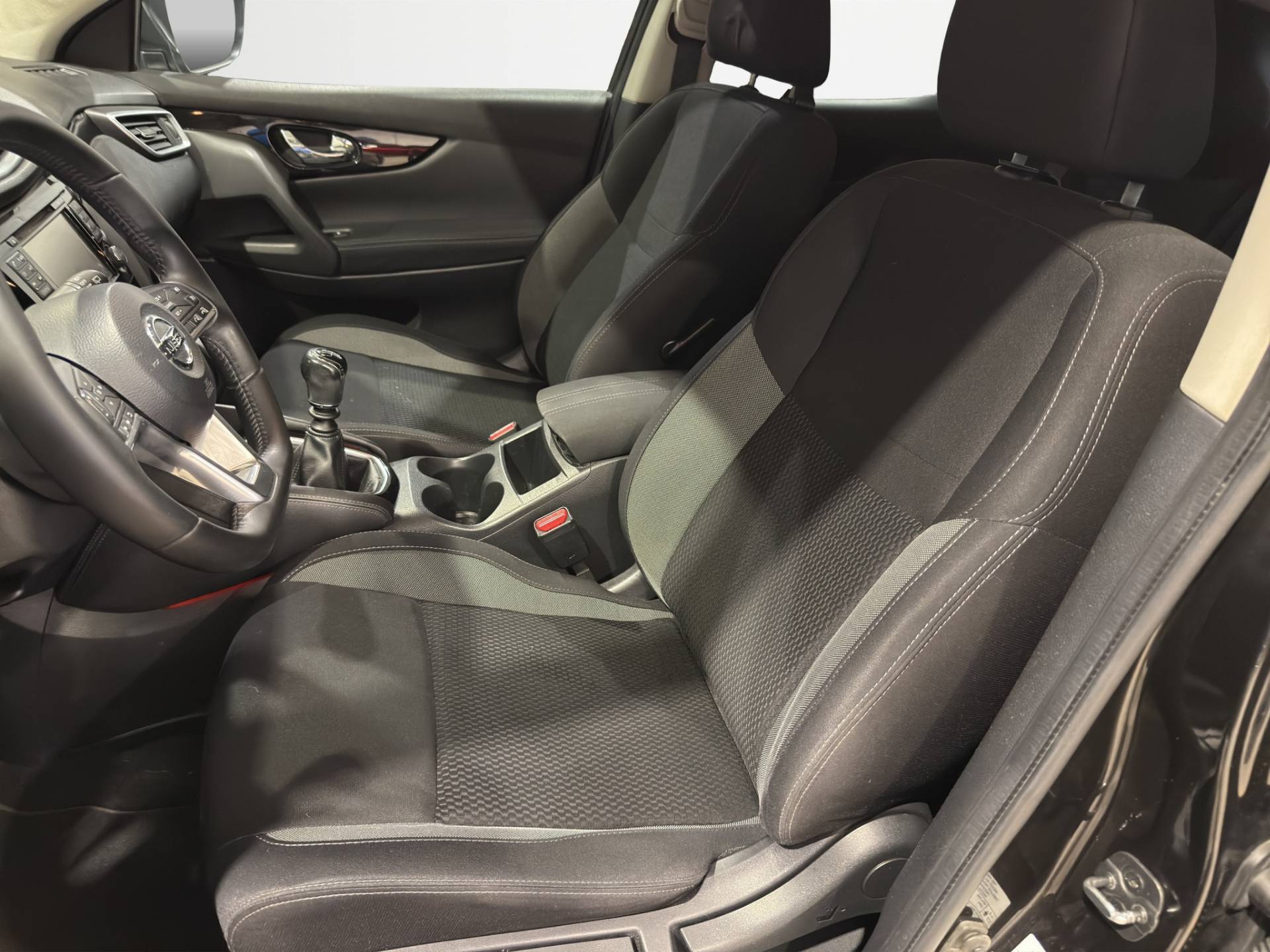 NISSAN Qashqai Qashqai 1.6 dig-t Acenta 163cv usata in pronta consegna - Brandini