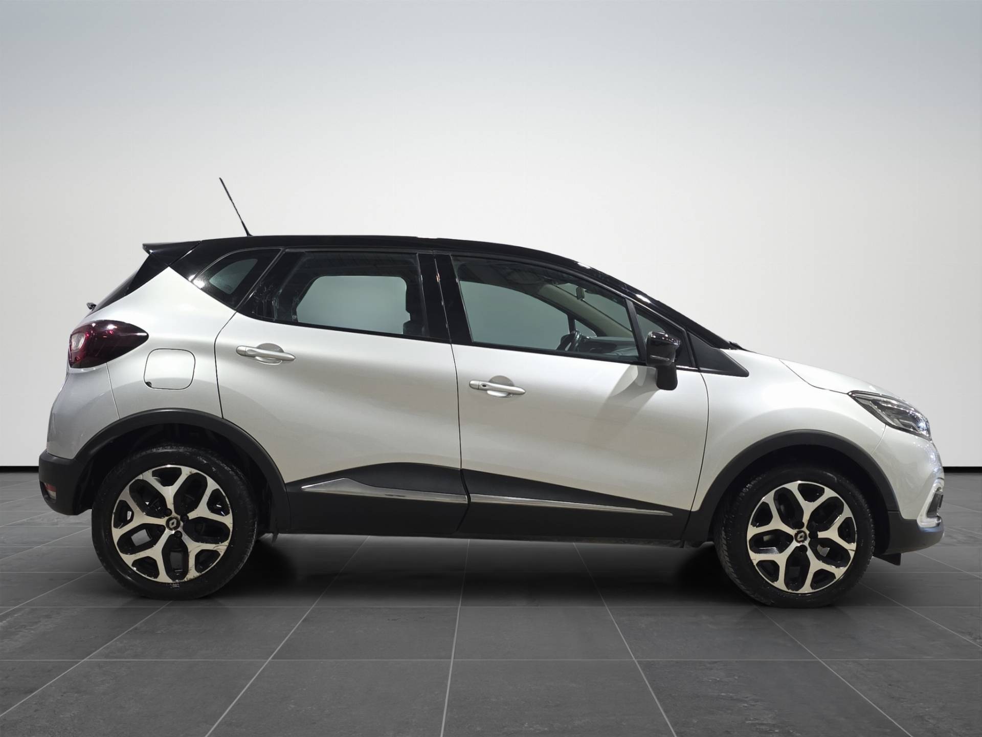 RENAULT Captur Captur 1.5 dci Intens 90cv usata in pronta consegna - Brandini