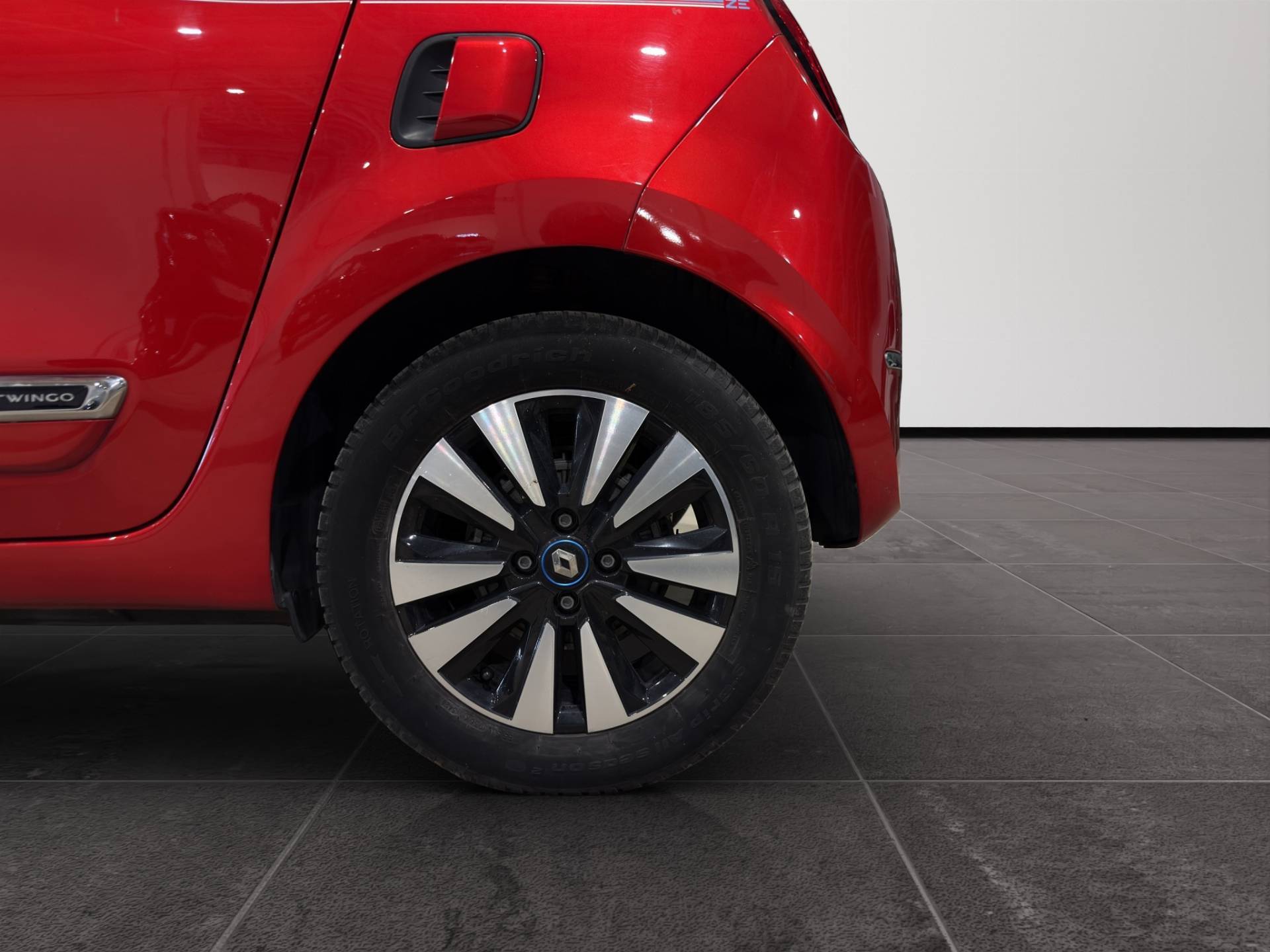 Auto Venduta - RENAULT Clio Twingo Intens 22kWh usata in pronta consegna - Brandini