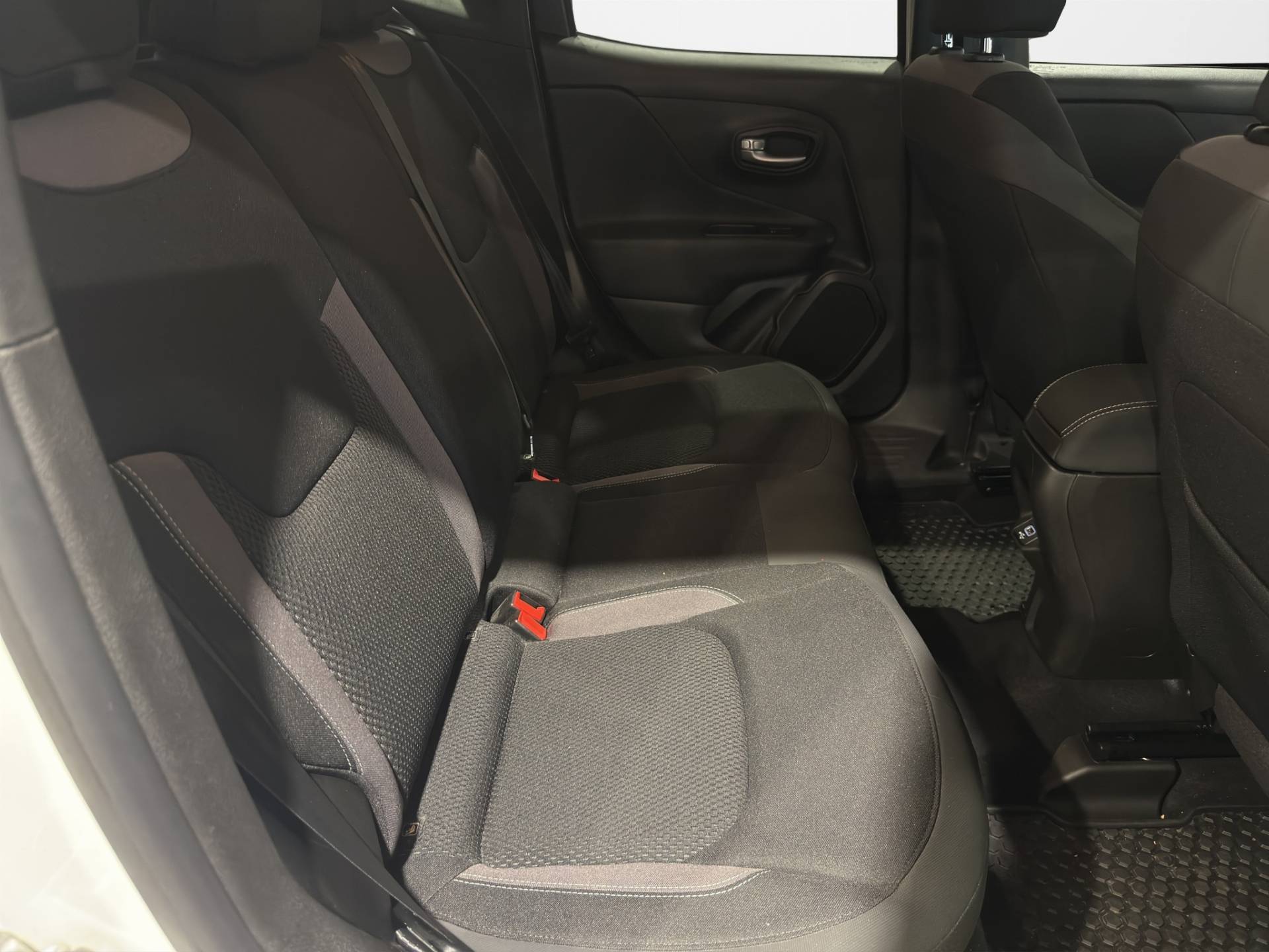 JEEP Renegade Renegade 1.5 turbo t4 mhev Limited 2wd 130cv dct usata in pronta consegna - Brandini