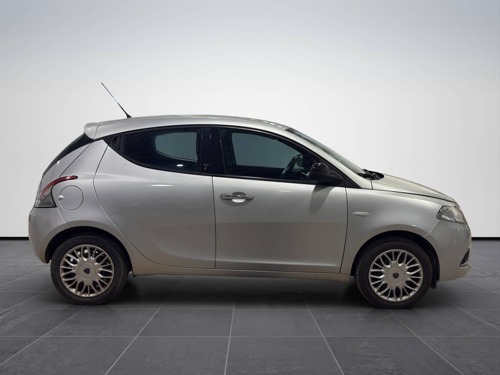 LANCIA Ypsilon Ypsilon 1.2 Gold 69cv my16 usata in pronta consegna - Brandini
