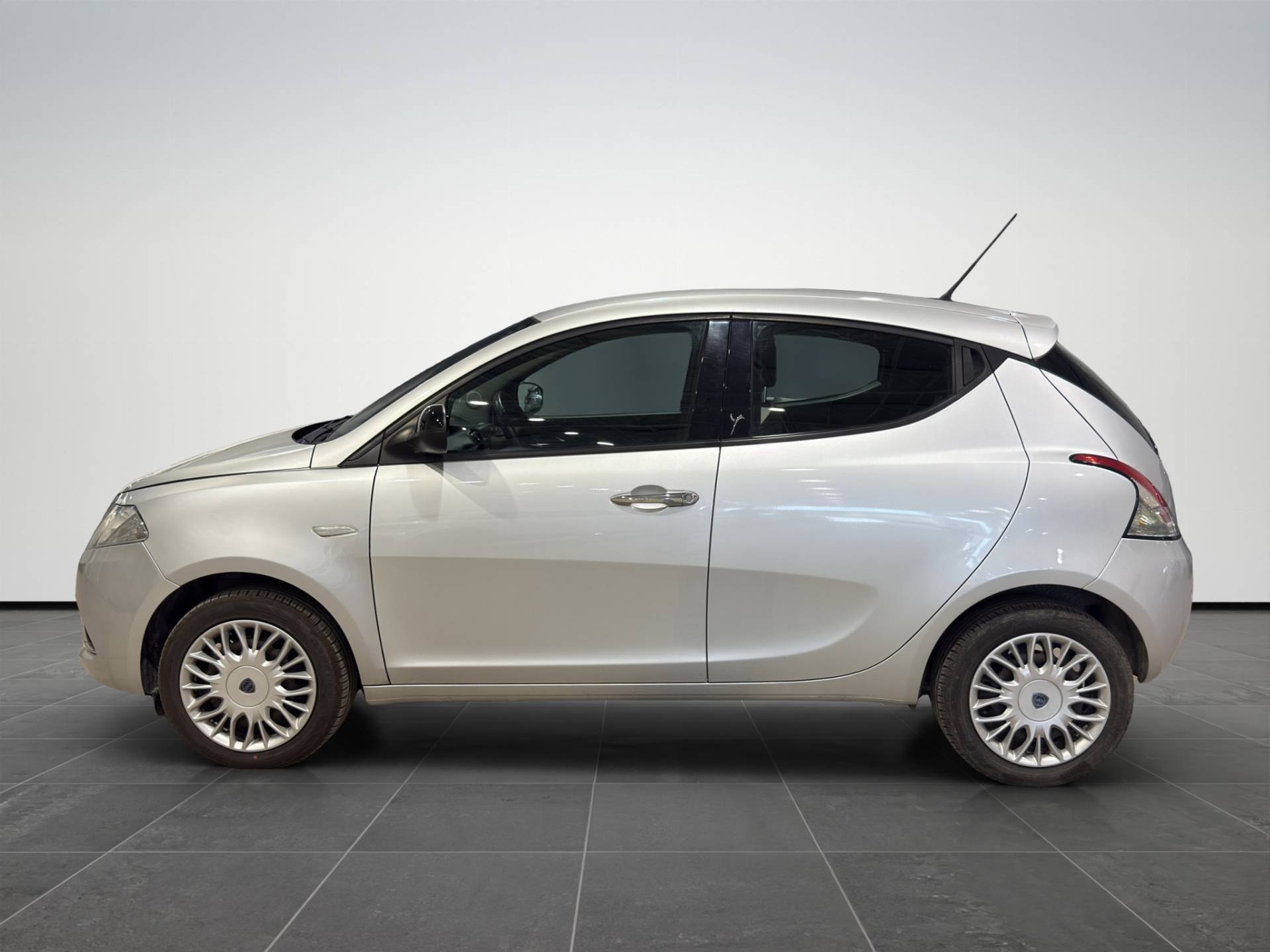 LANCIA Ypsilon Ypsilon 1.2 Gold 69cv my16 usata in pronta consegna - Brandini