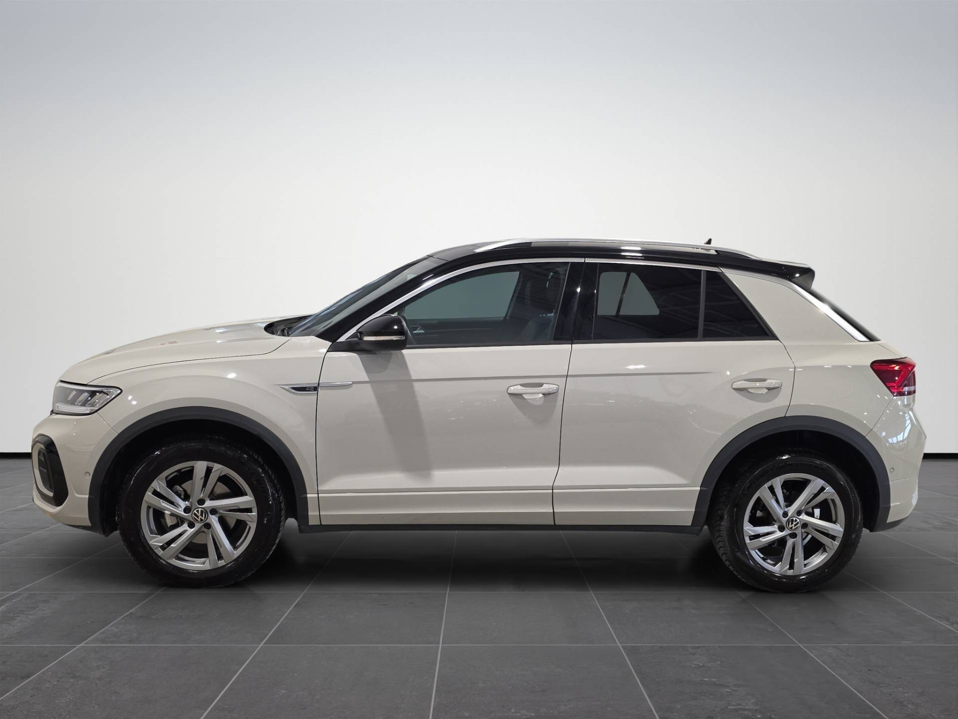 VOLKSWAGEN T-Roc T-Roc 1.5 tsi act R-Line usata in pronta consegna - Brandini
