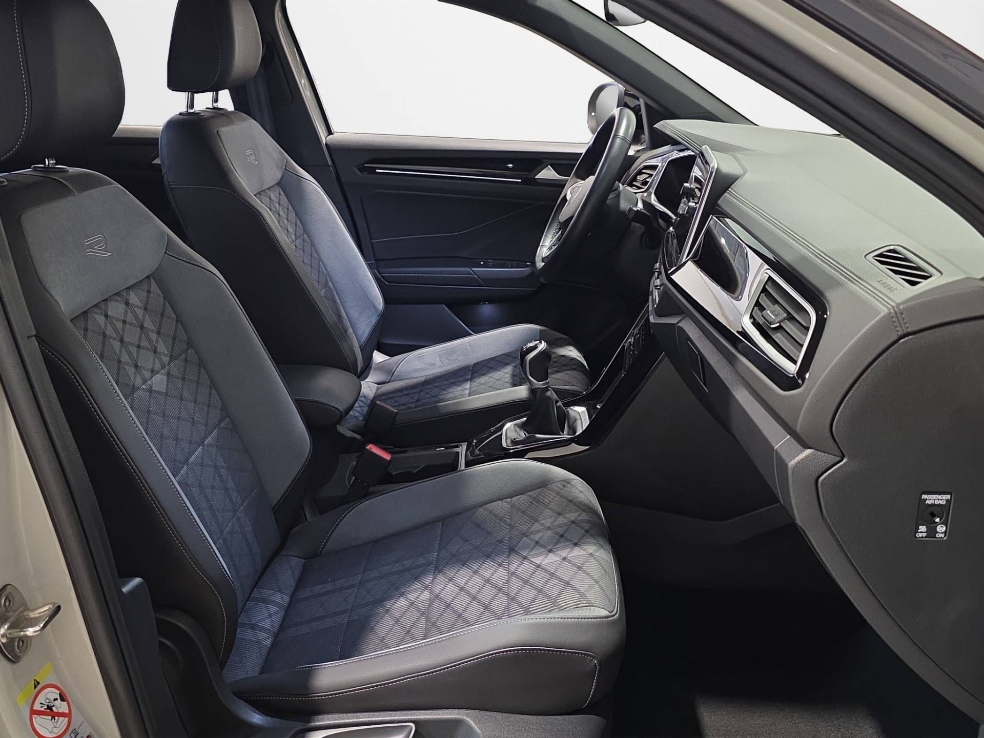 VOLKSWAGEN T-Roc T-Roc 1.5 tsi act R-Line usata in pronta consegna - Brandini