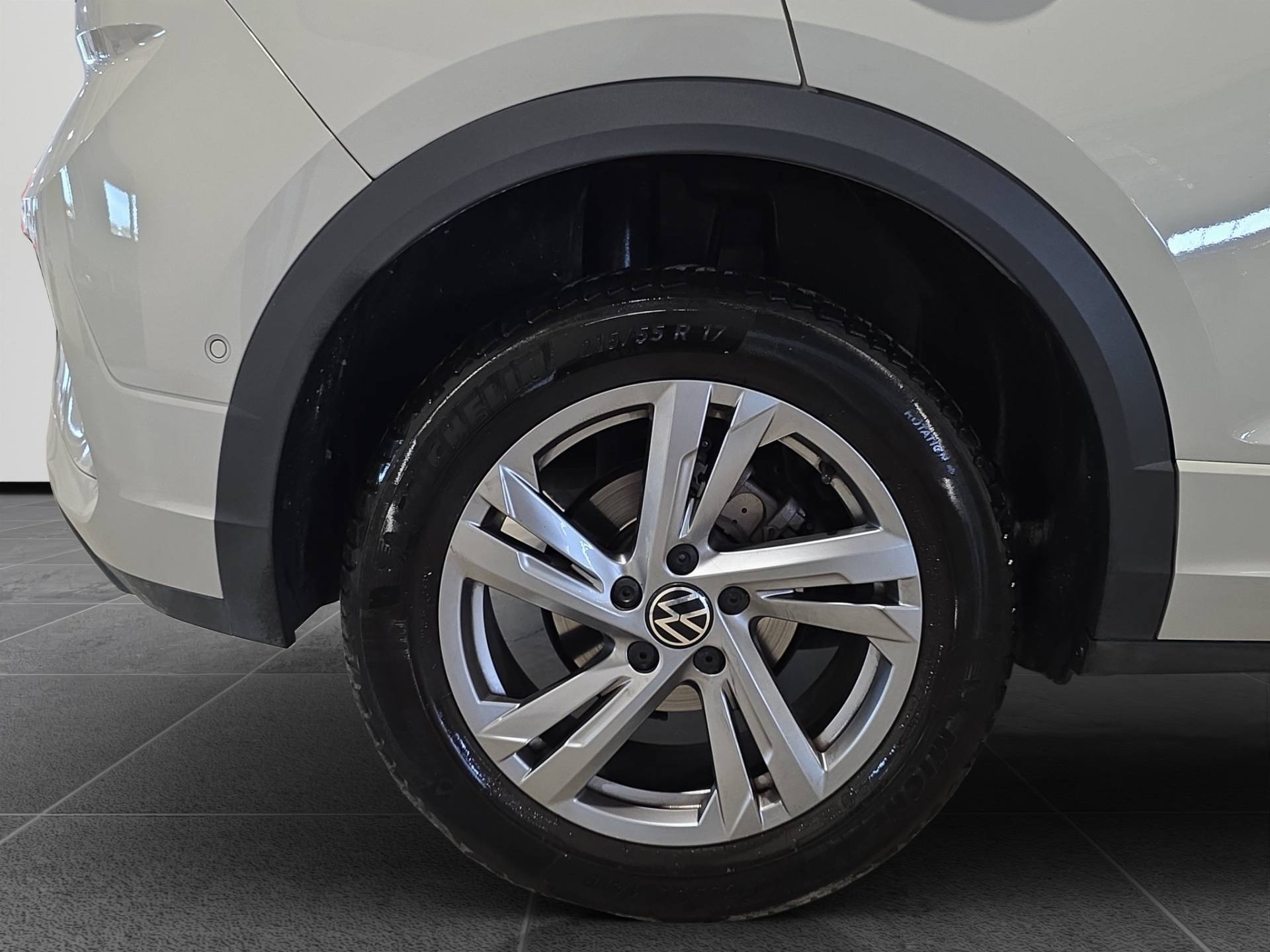 VOLKSWAGEN T-Roc T-Roc 1.5 tsi act R-Line usata in pronta consegna - Brandini
